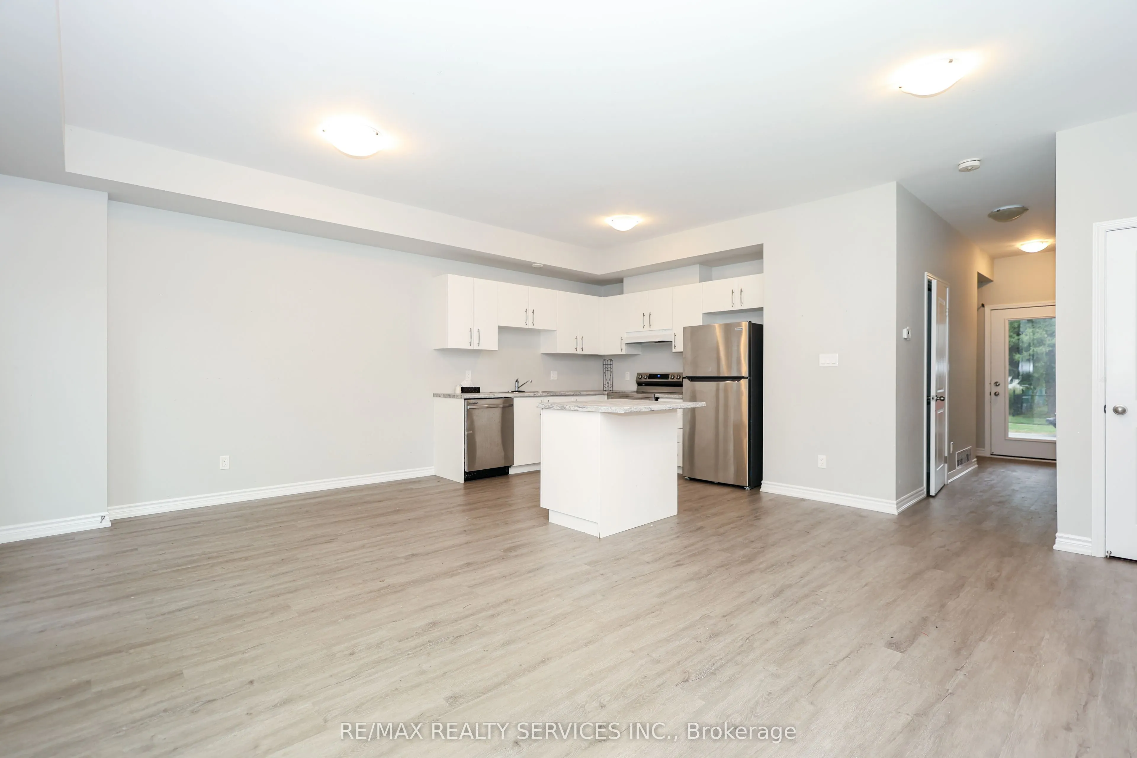 35 Perenack Avenue, #17