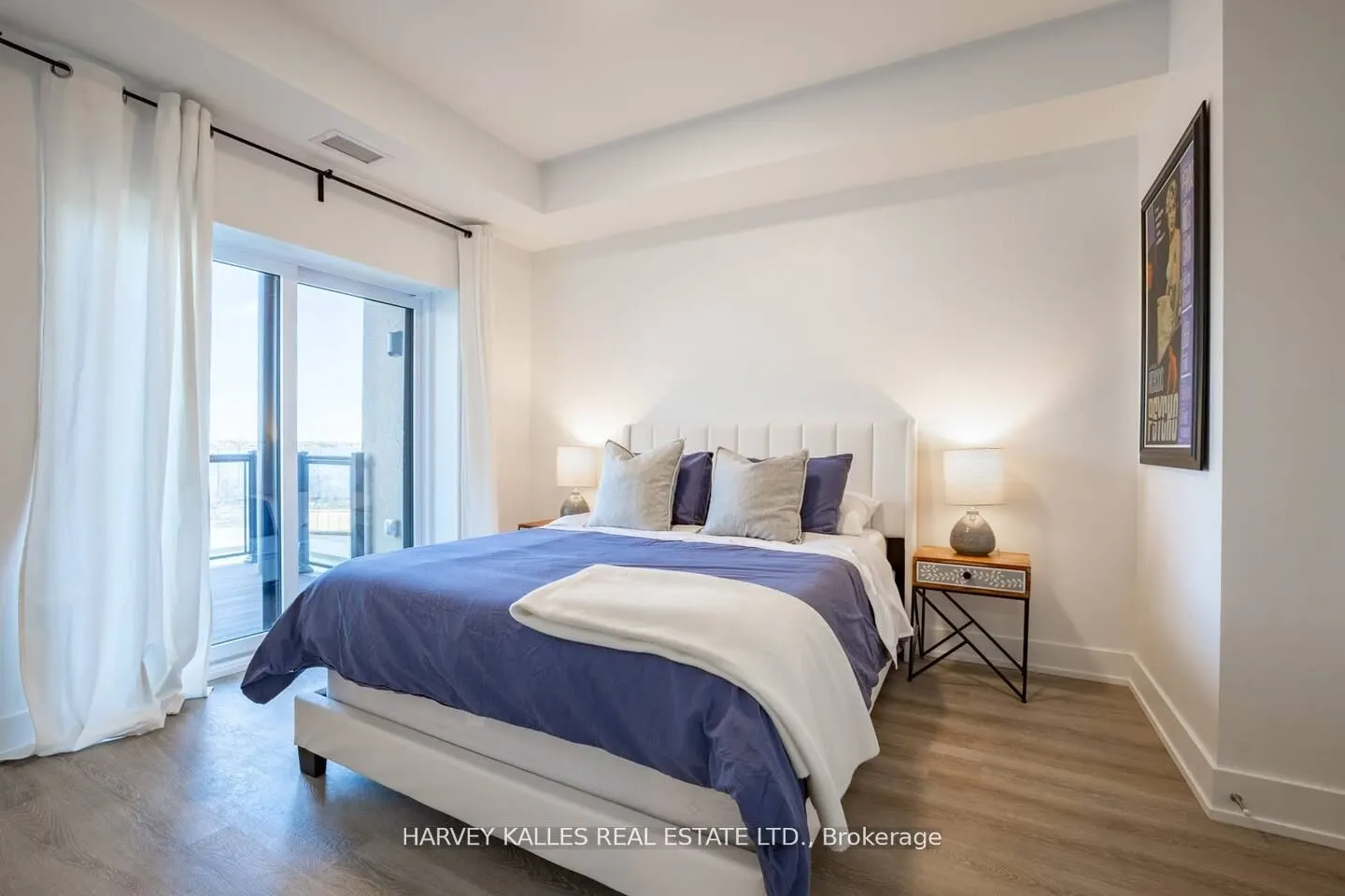 19B West Street, #205