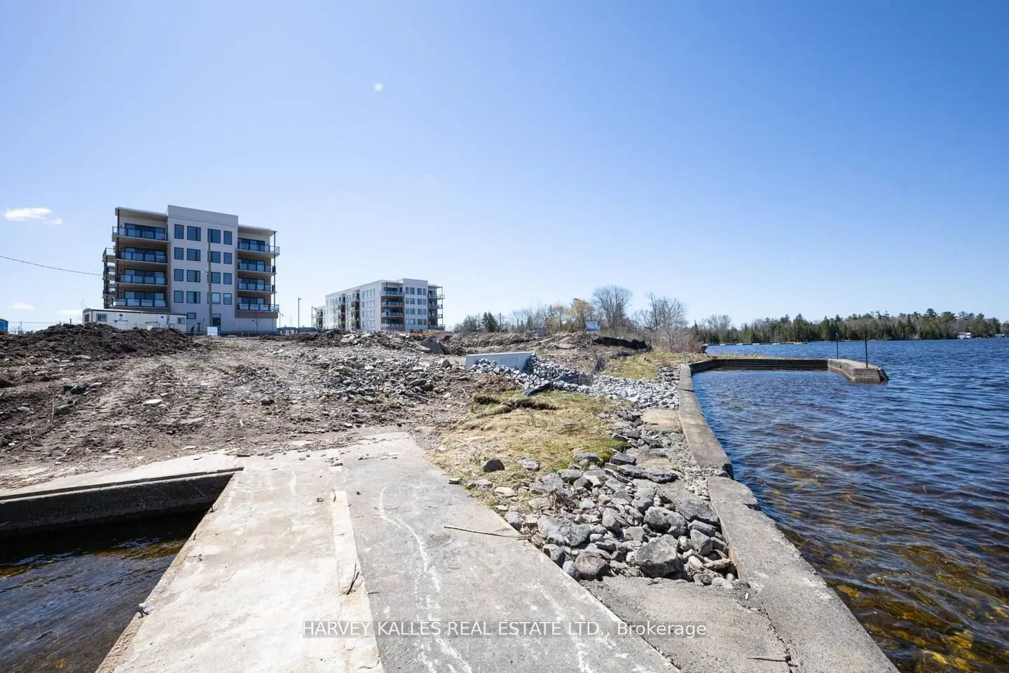 19B West Street, #205