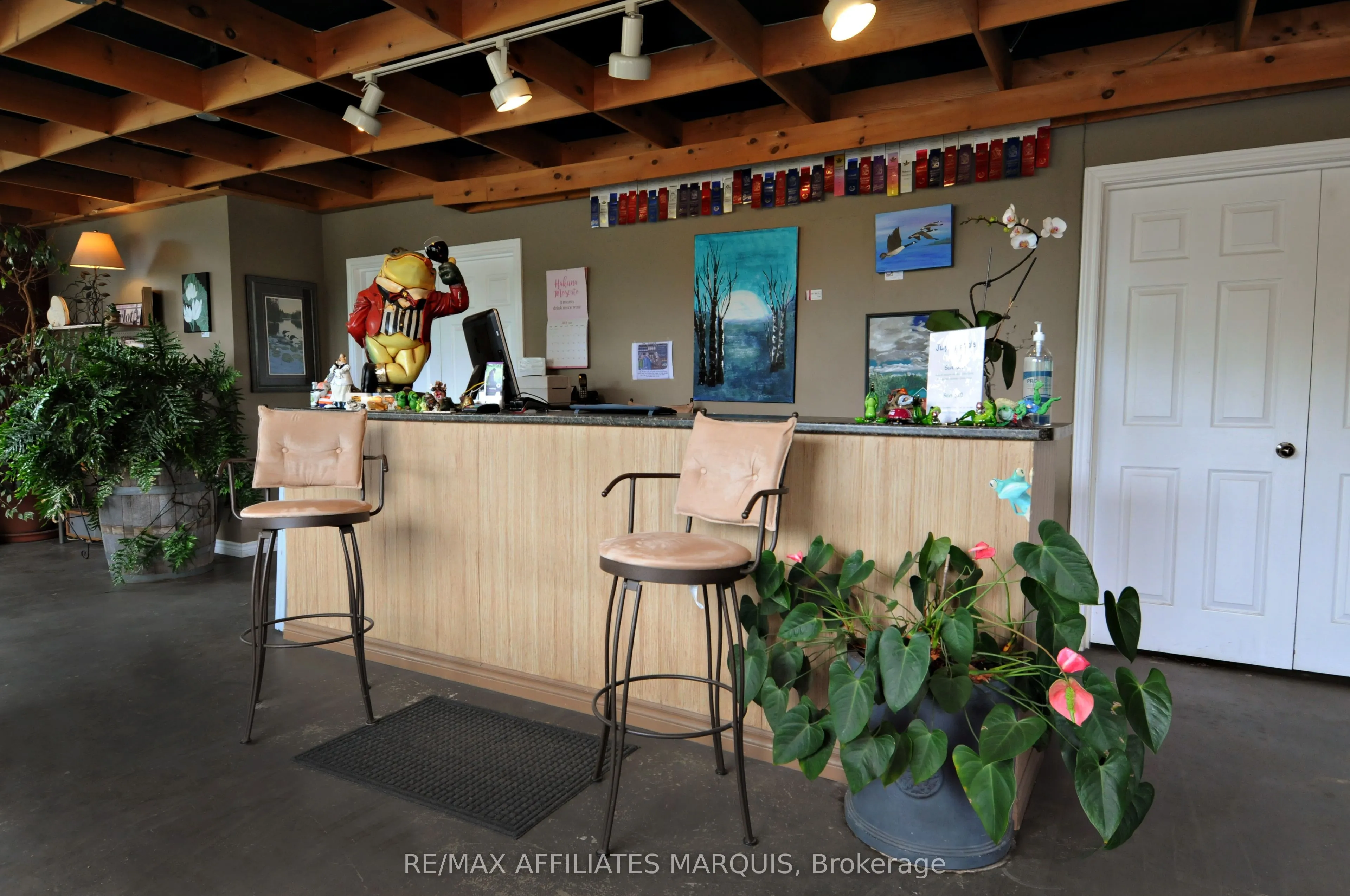 15 Broadview Avenue E