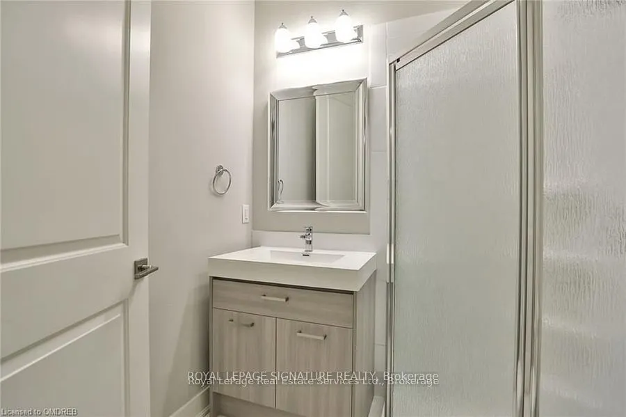 150 Main Street W, #614