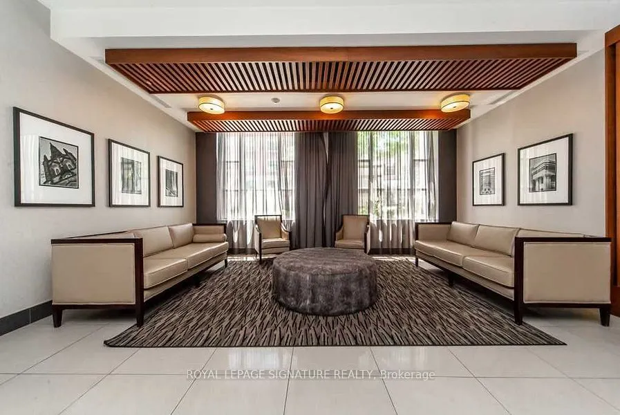 150 Main Street W, #614