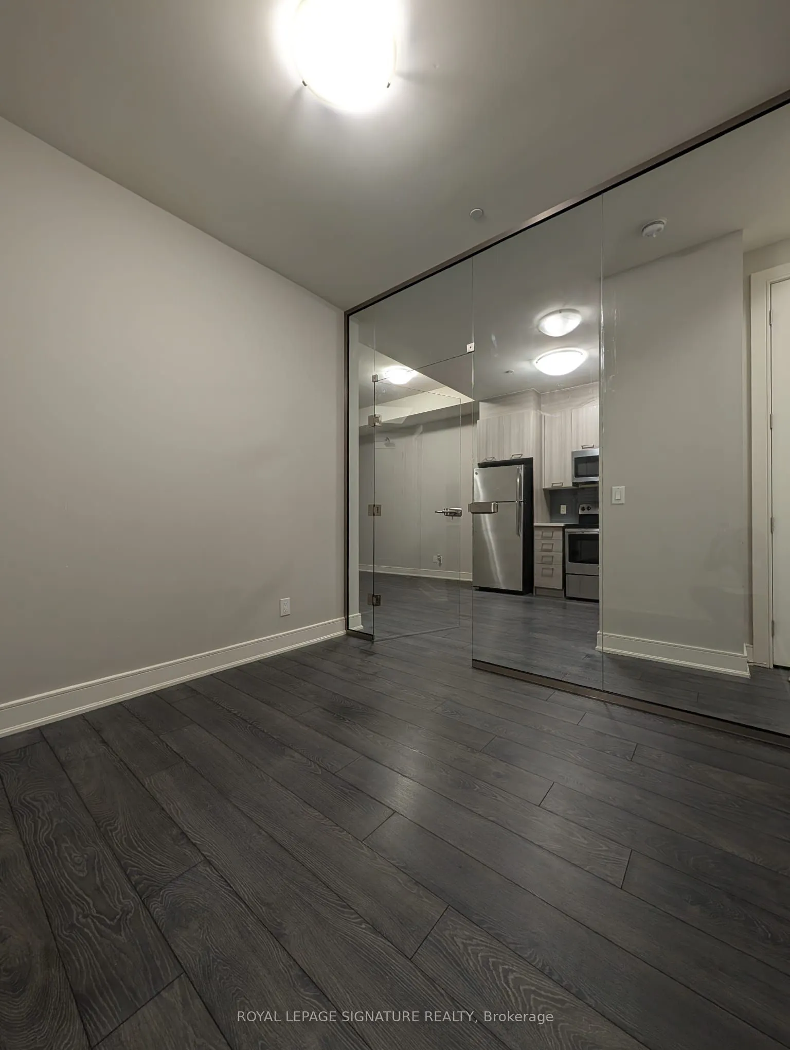 150 Main Street W, #614