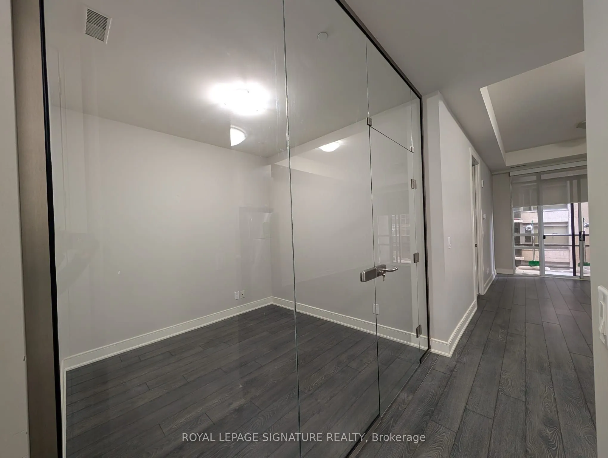 150 Main Street W, #614