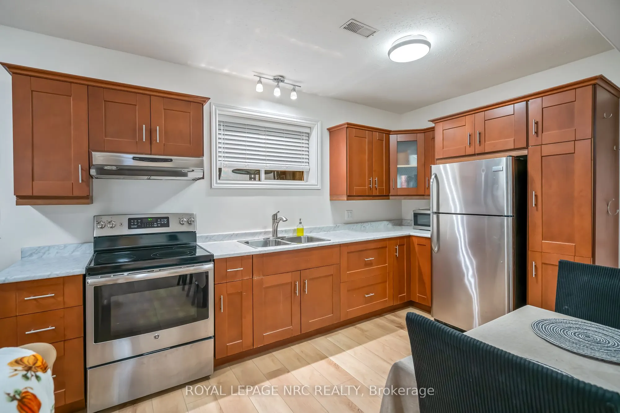 5255 White Dove Parkway