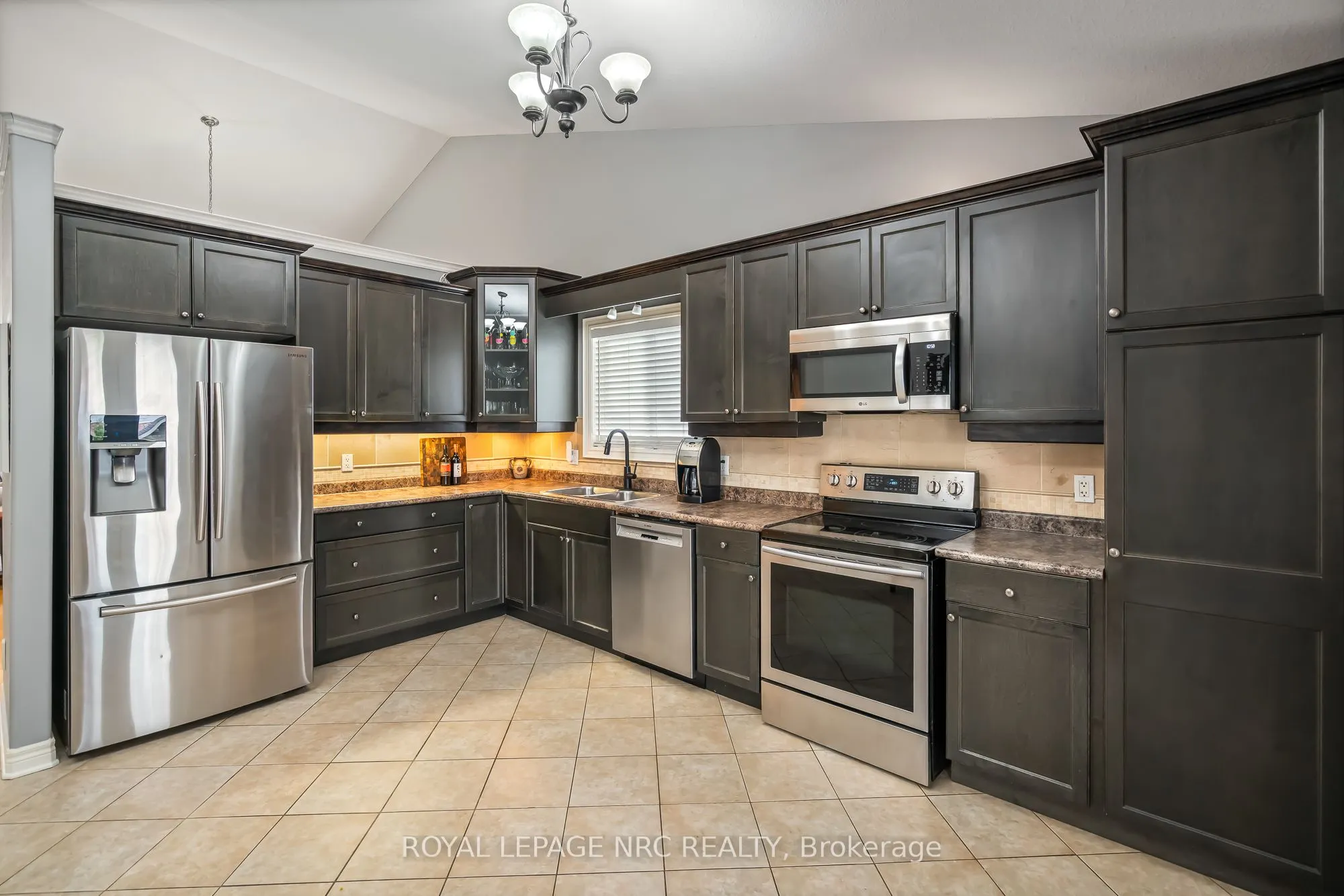 5255 White Dove Parkway