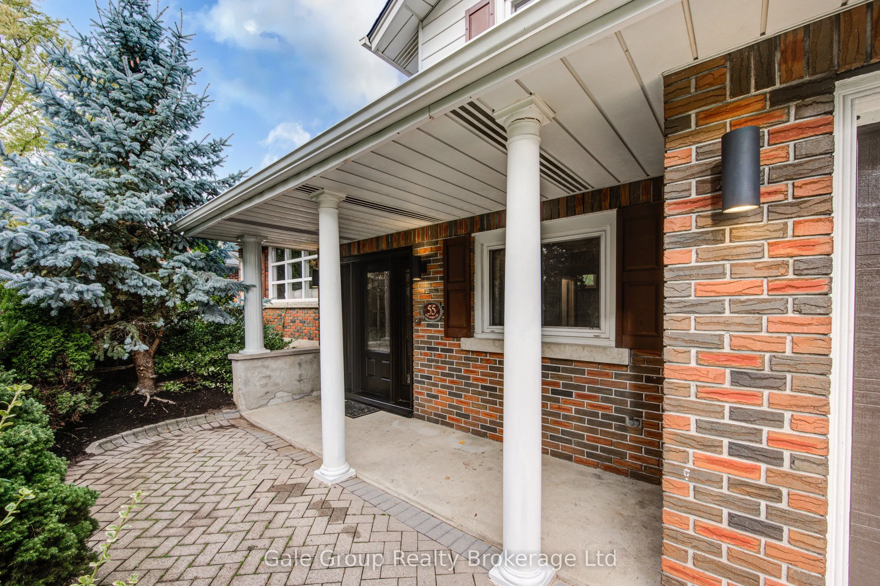 55 ALTADORE Crescent