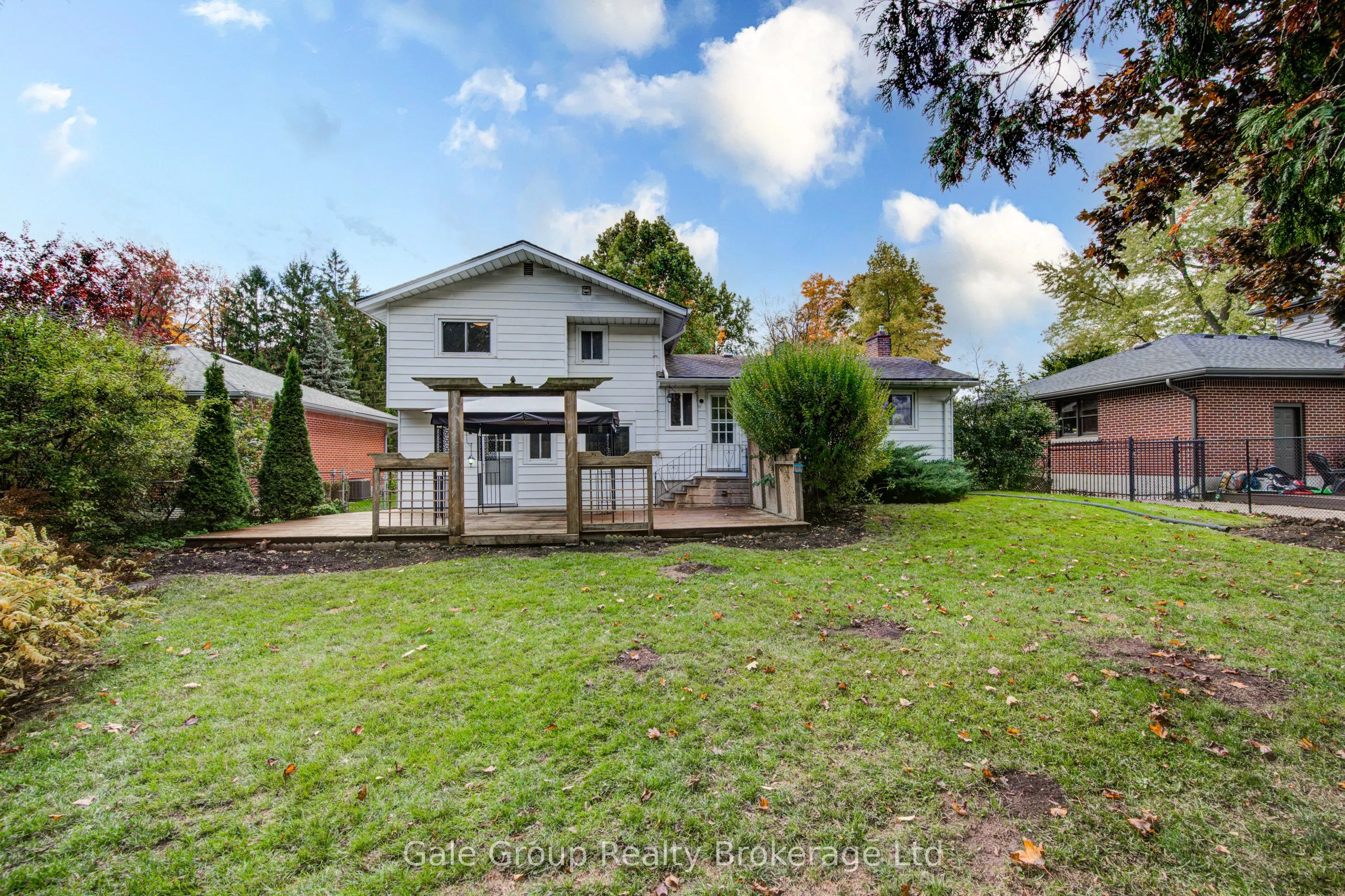 55 ALTADORE Crescent