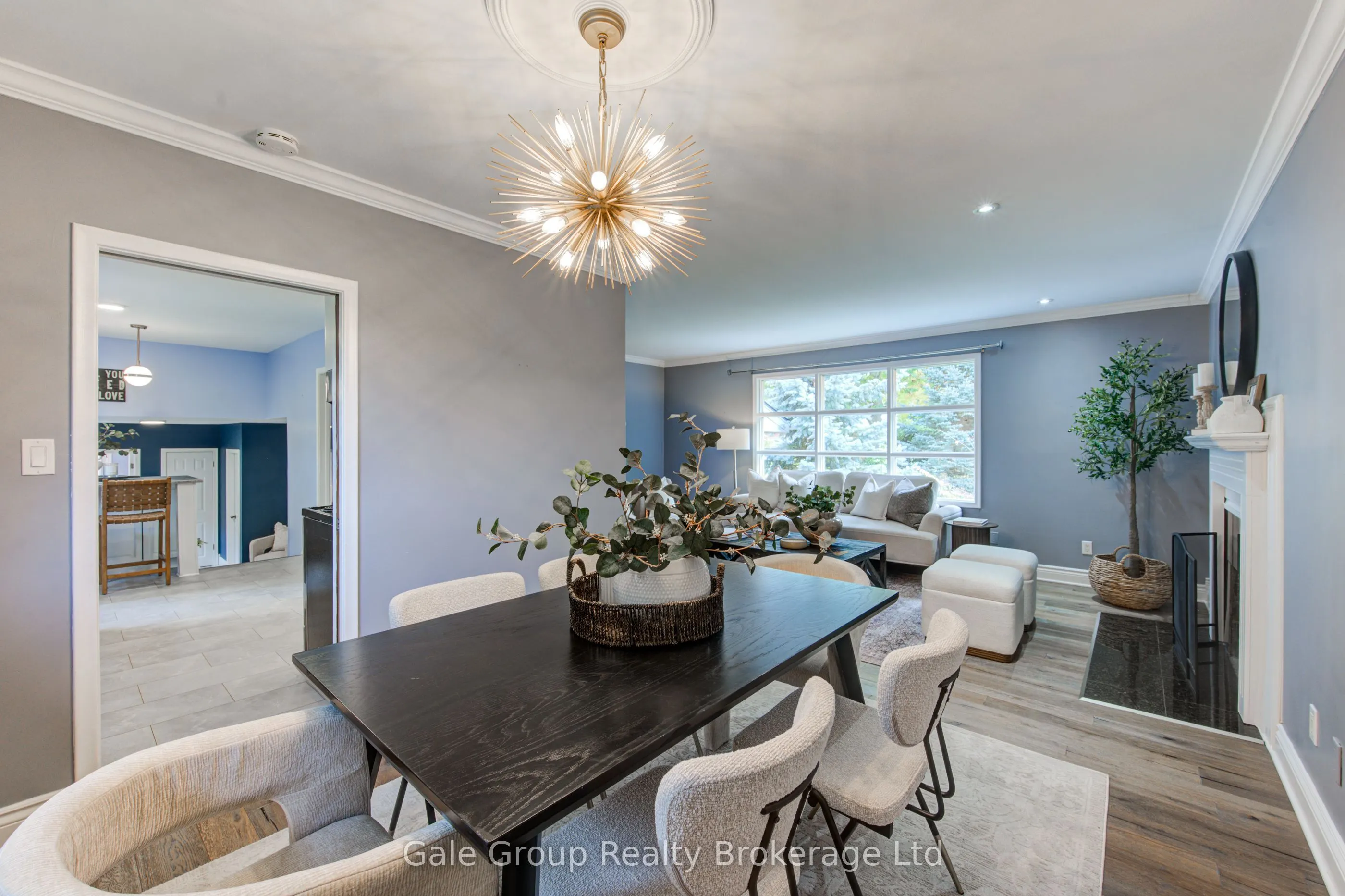 55 ALTADORE Crescent