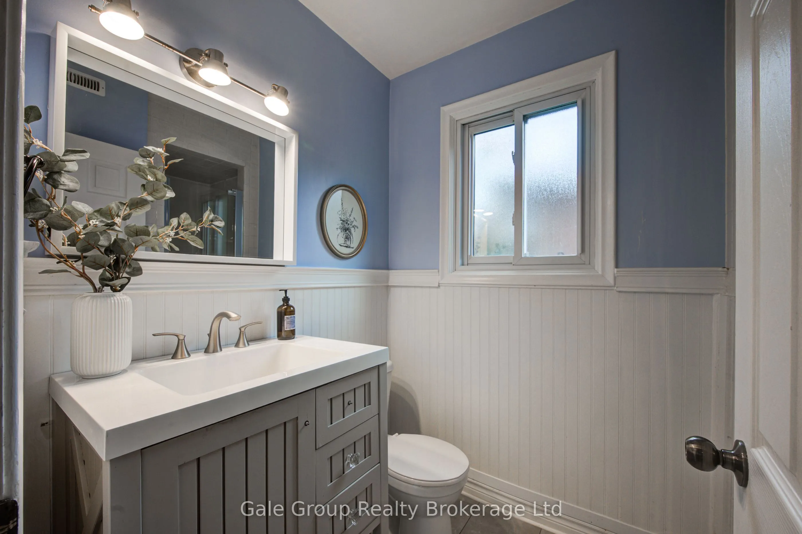 55 ALTADORE Crescent