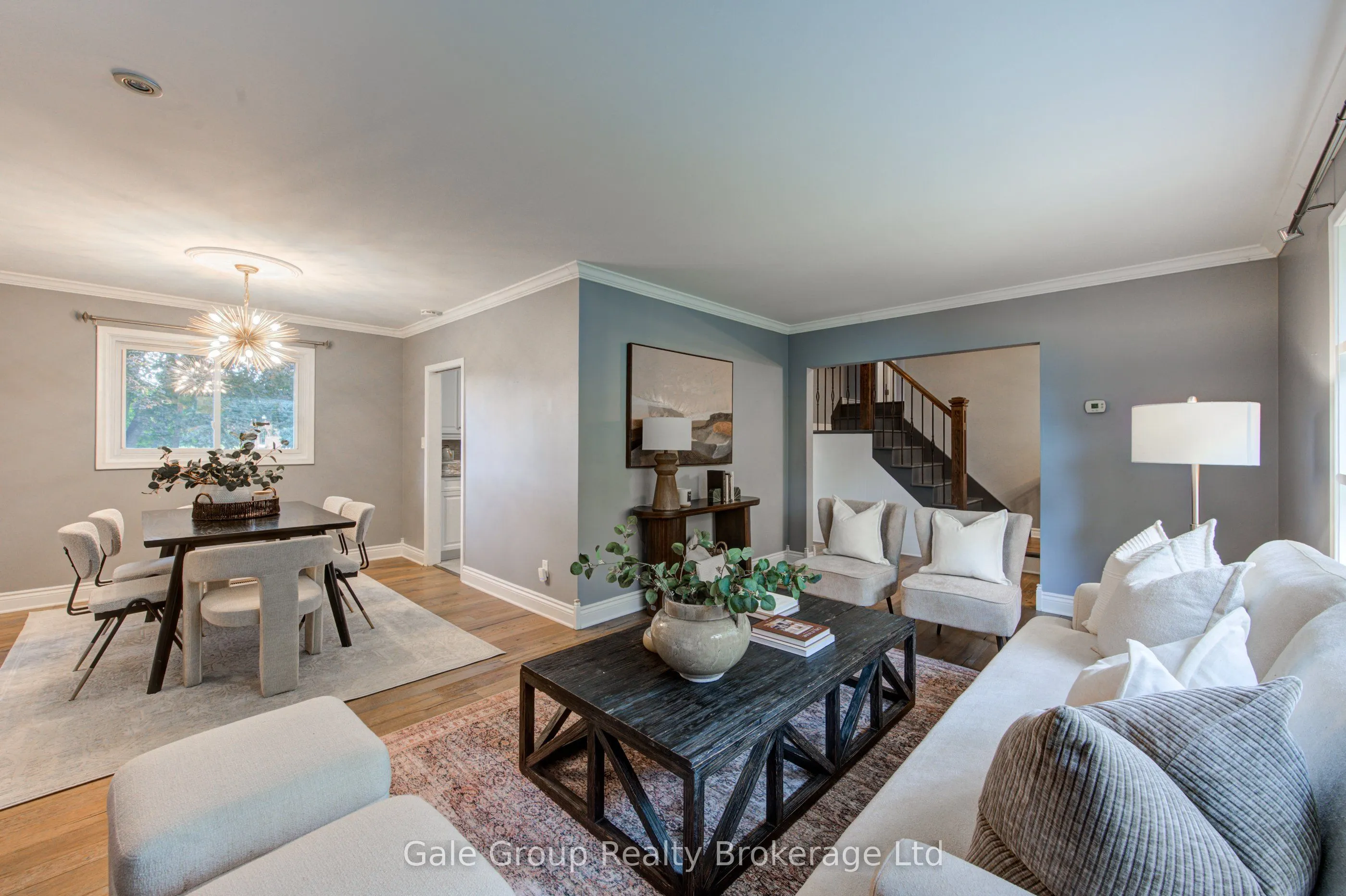 55 ALTADORE Crescent