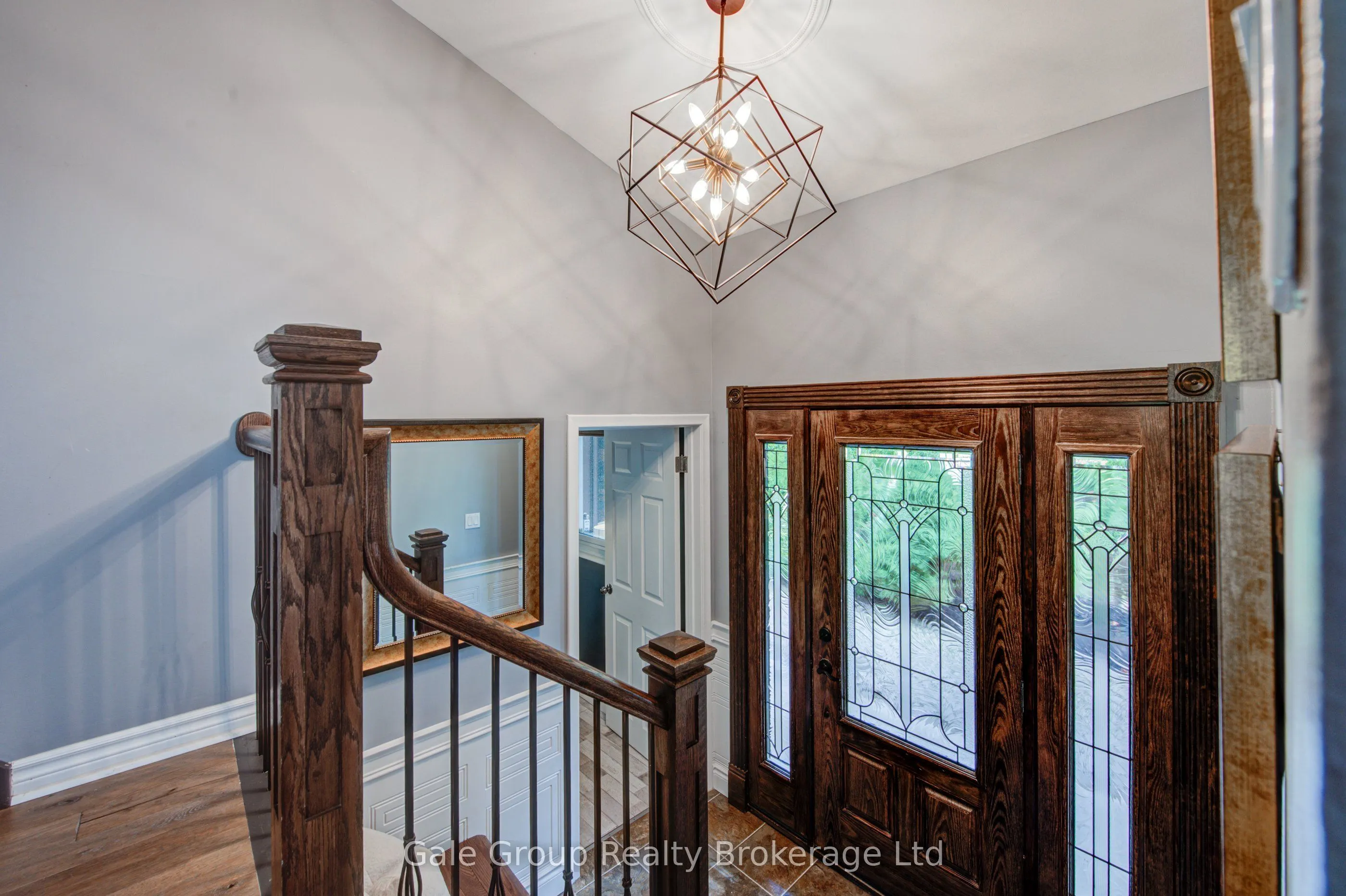 55 ALTADORE Crescent