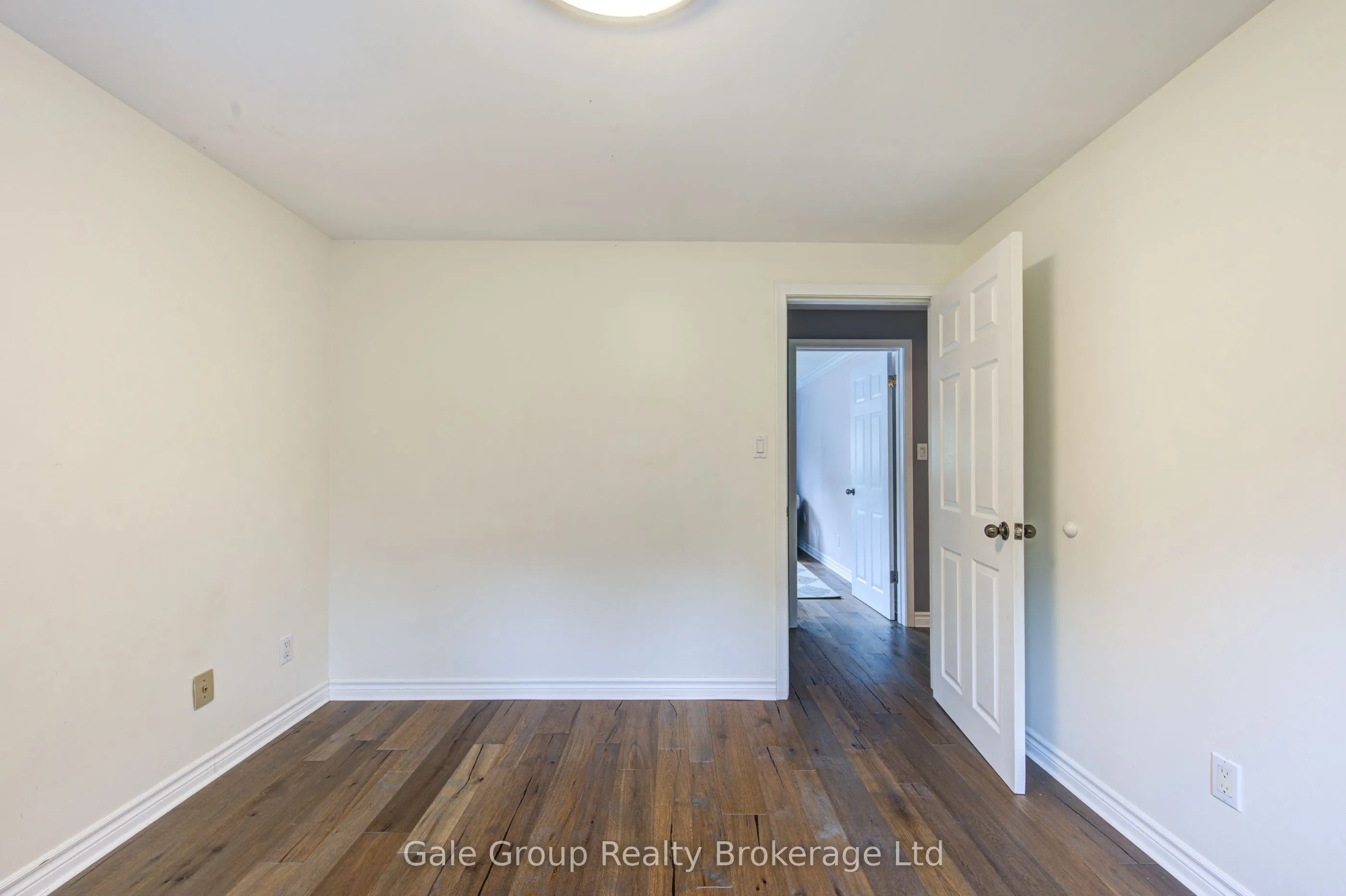 55 ALTADORE Crescent