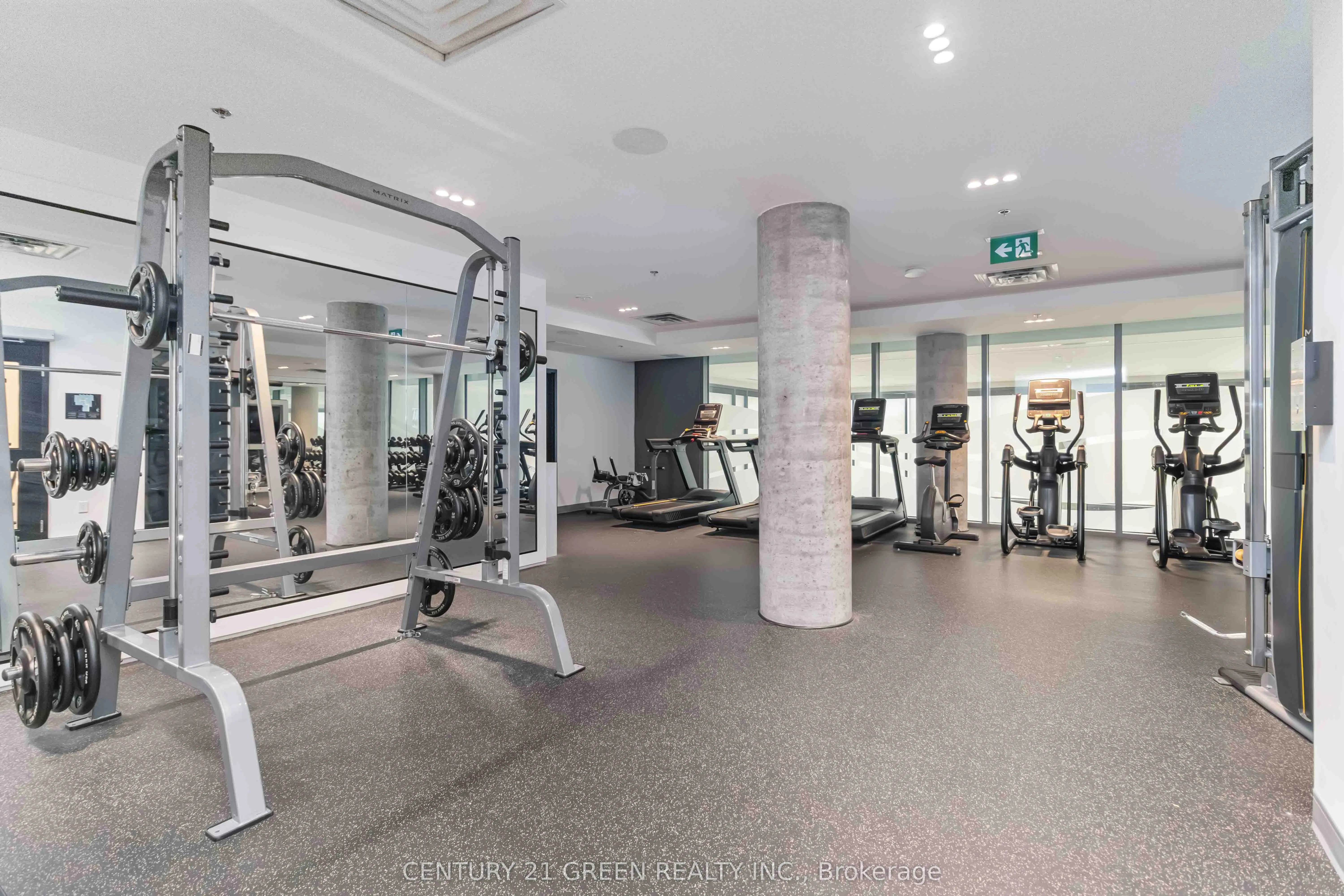 15 Wellington Street S, #408