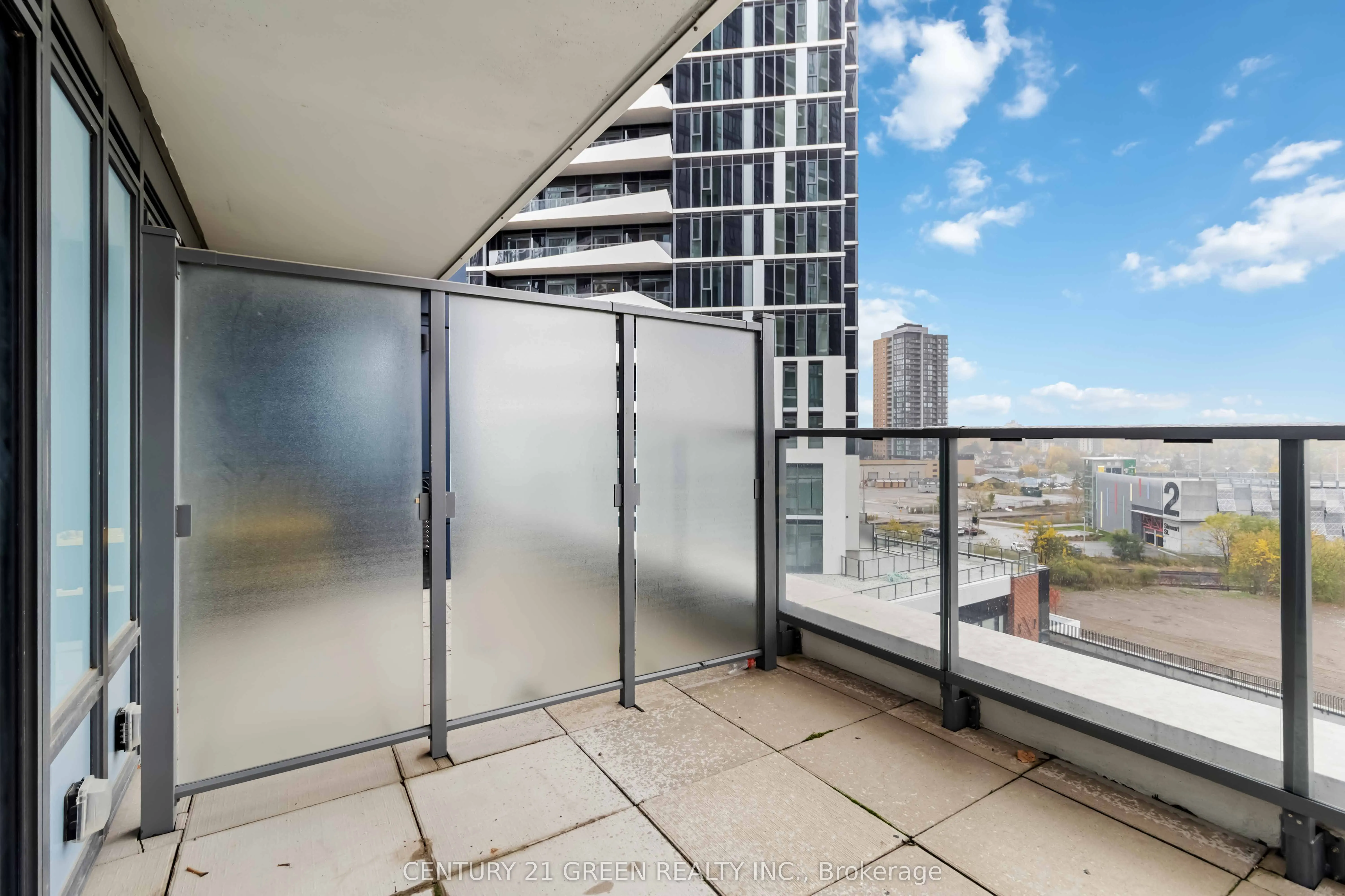 15 Wellington Street S, #408