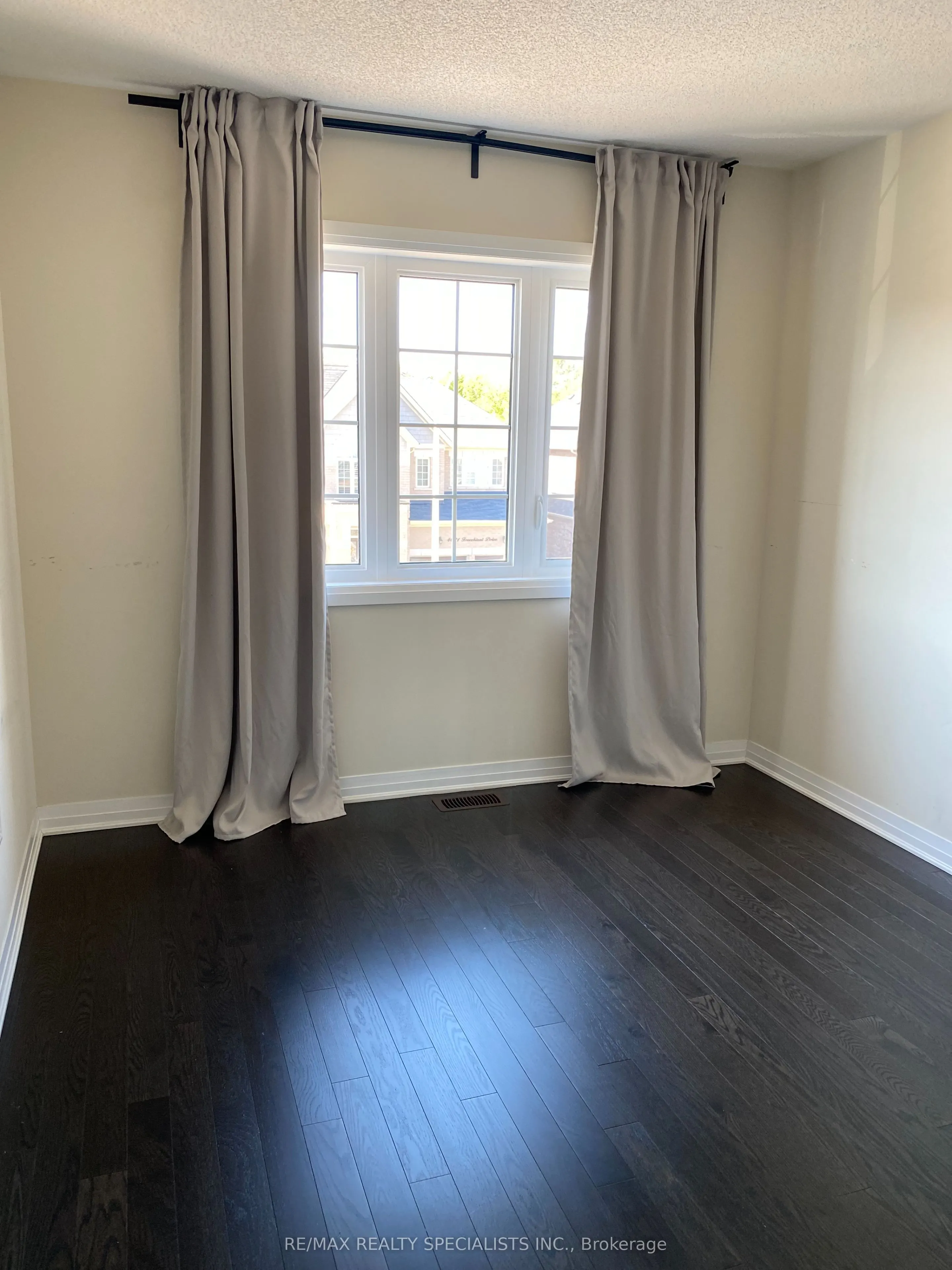 4030 Fracchioni Drive