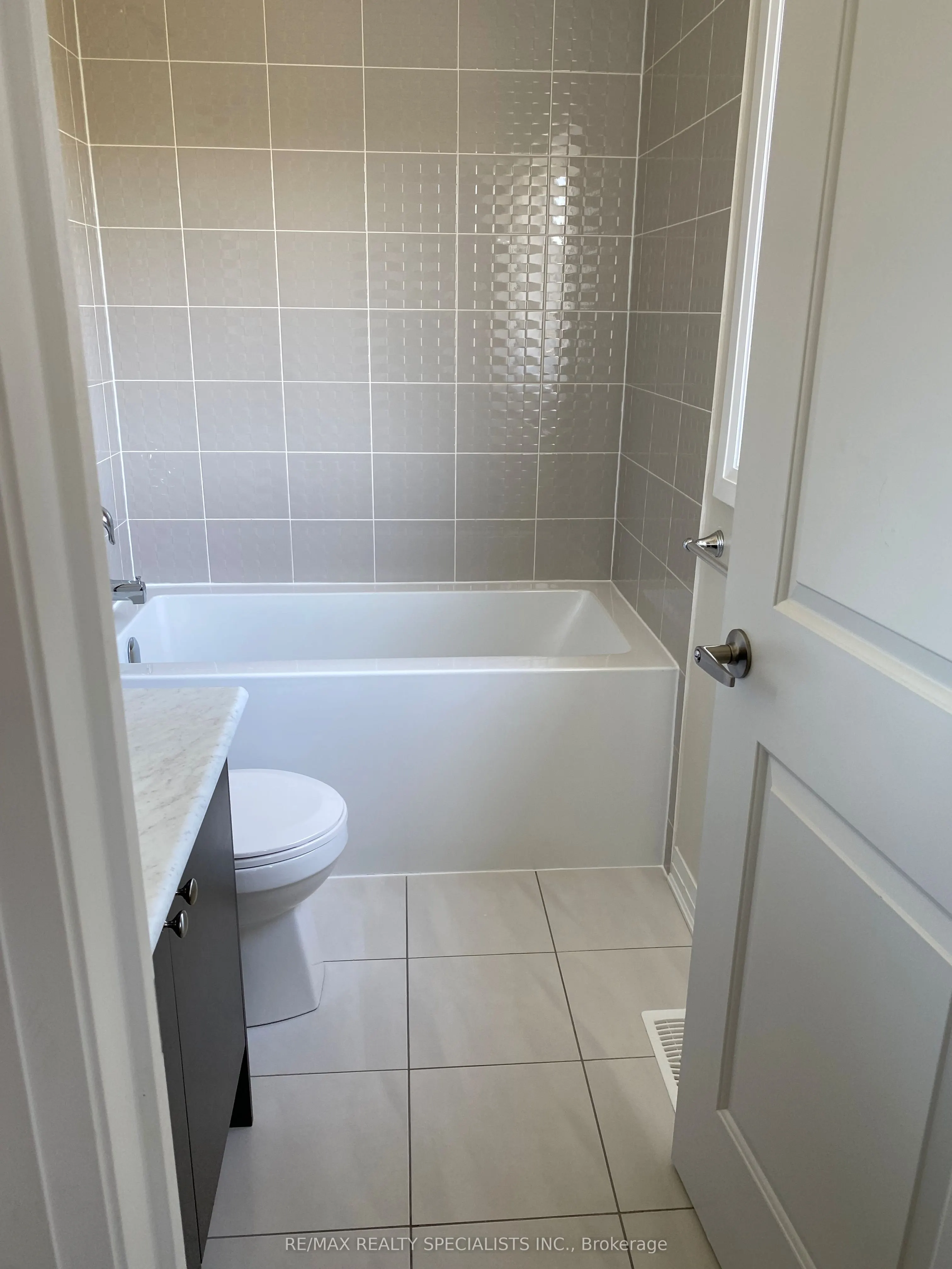 4030 Fracchioni Drive