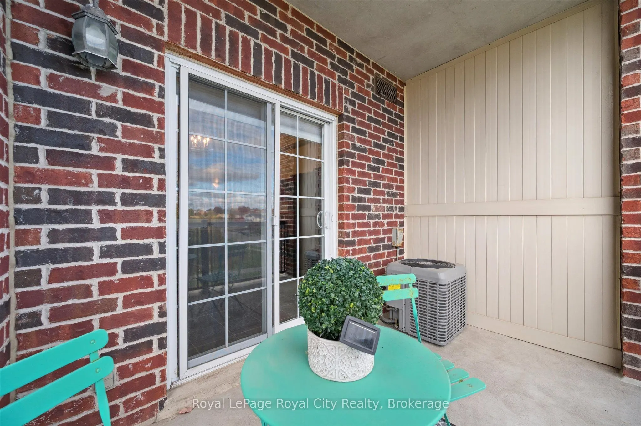 308 Watson Parkway N, #316