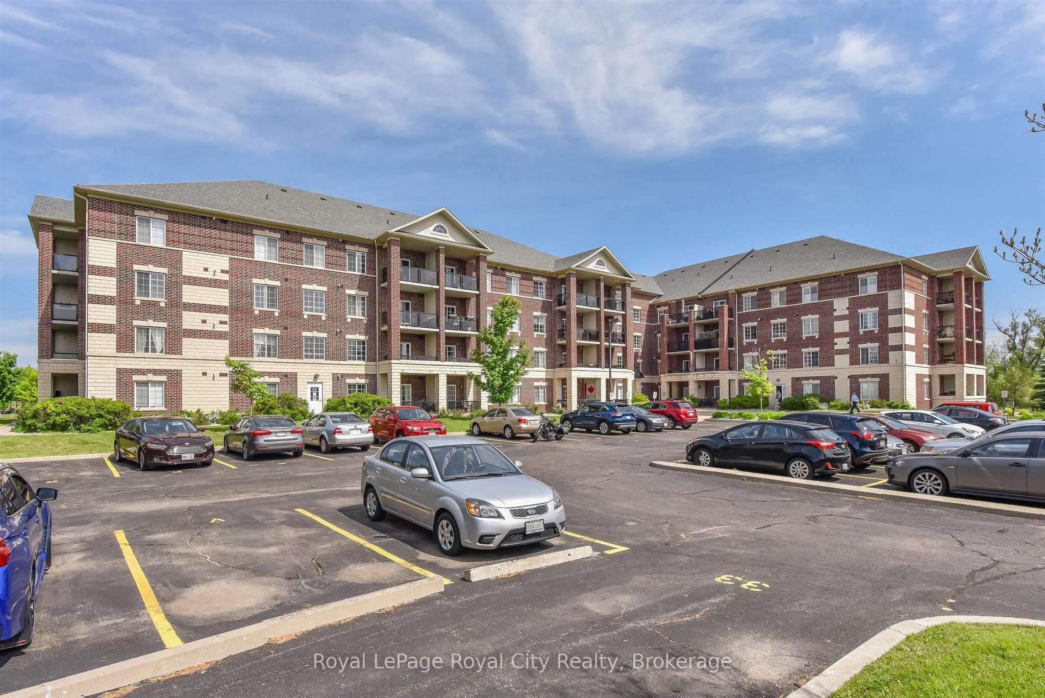 308 Watson Parkway N, #316