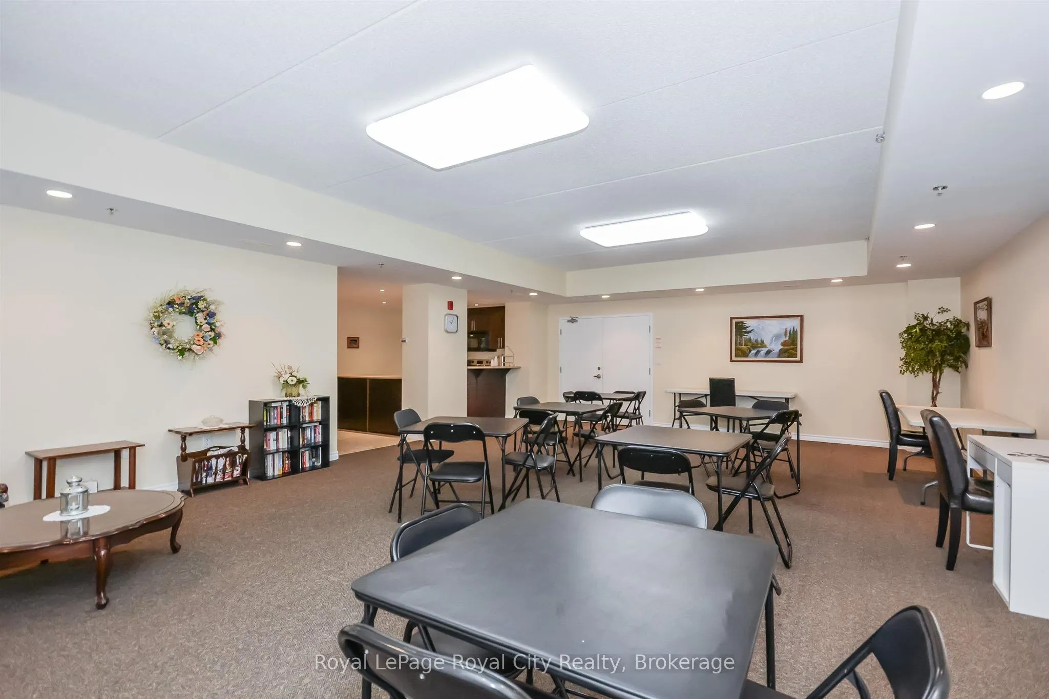 308 Watson Parkway N, #316