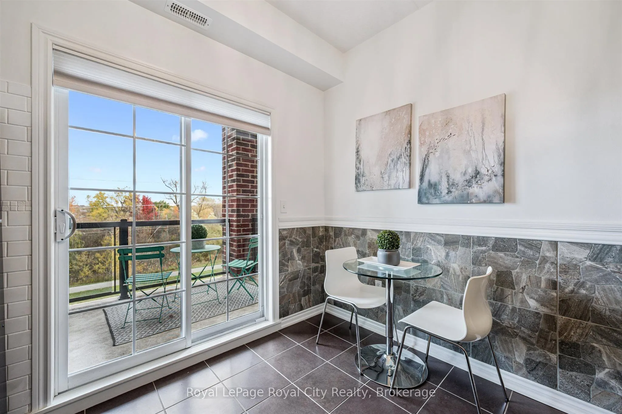 308 Watson Parkway N, #316