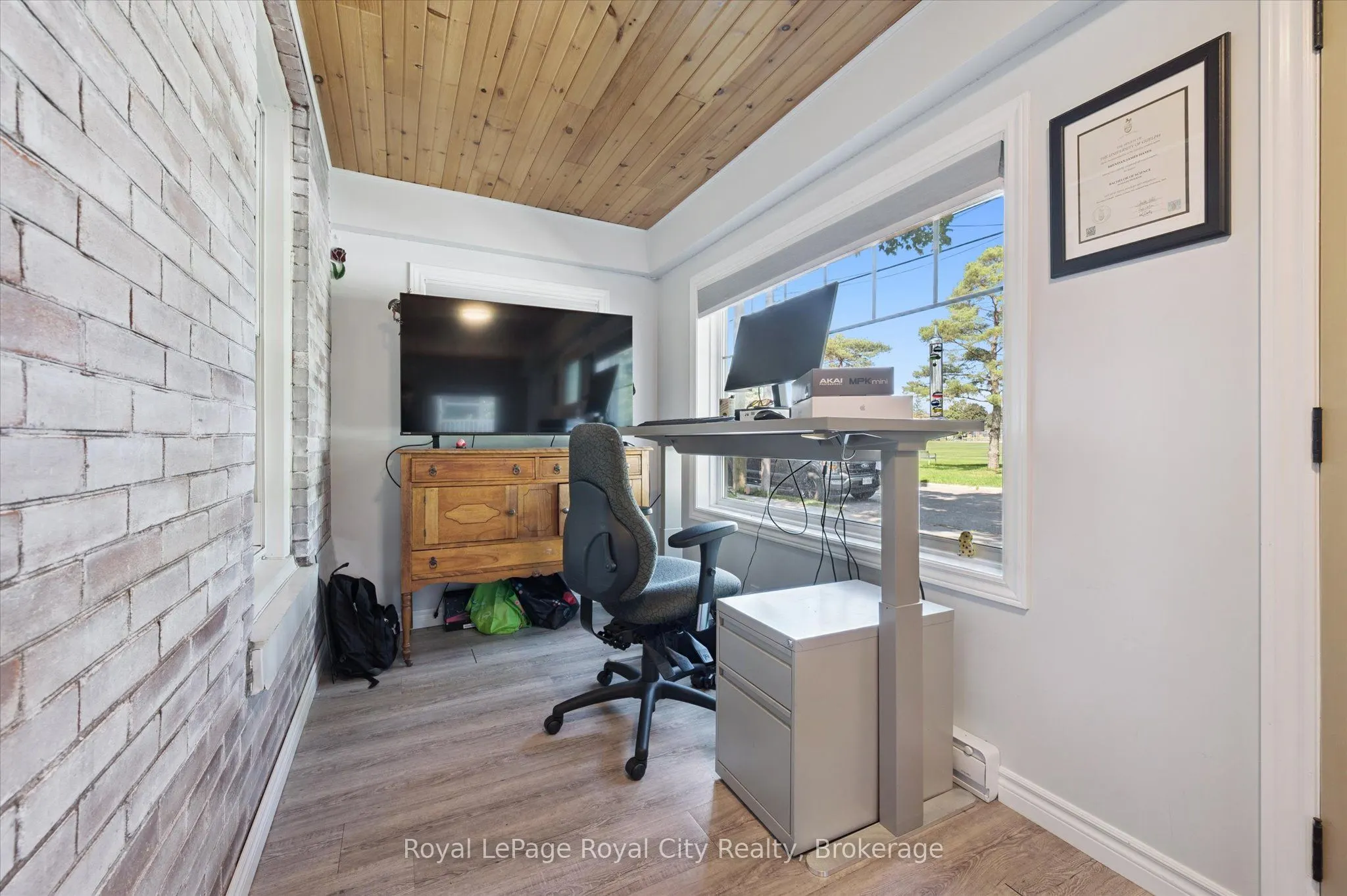 92 Kathleen Street, #Unit B