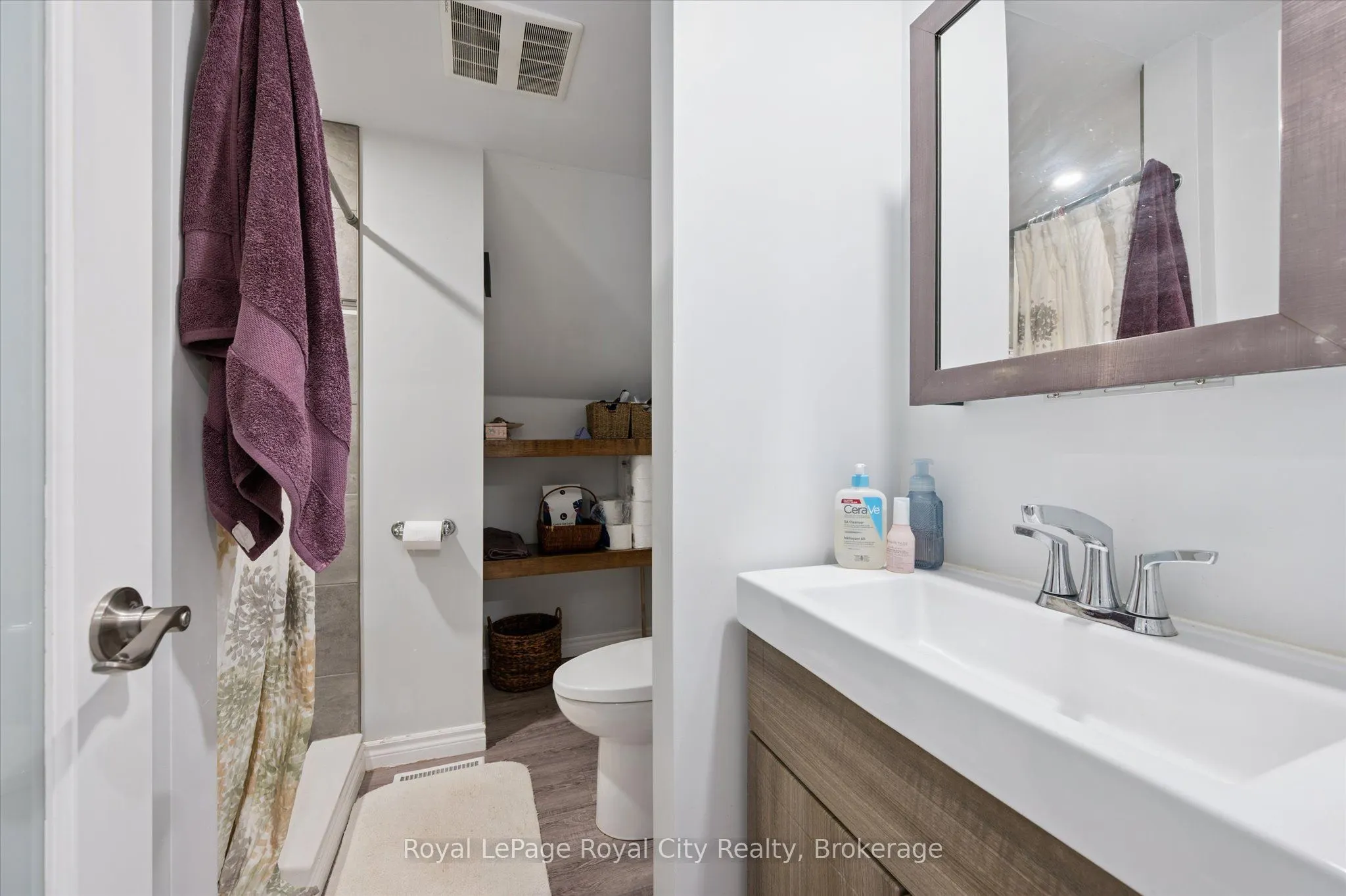 92 Kathleen Street, #Unit B