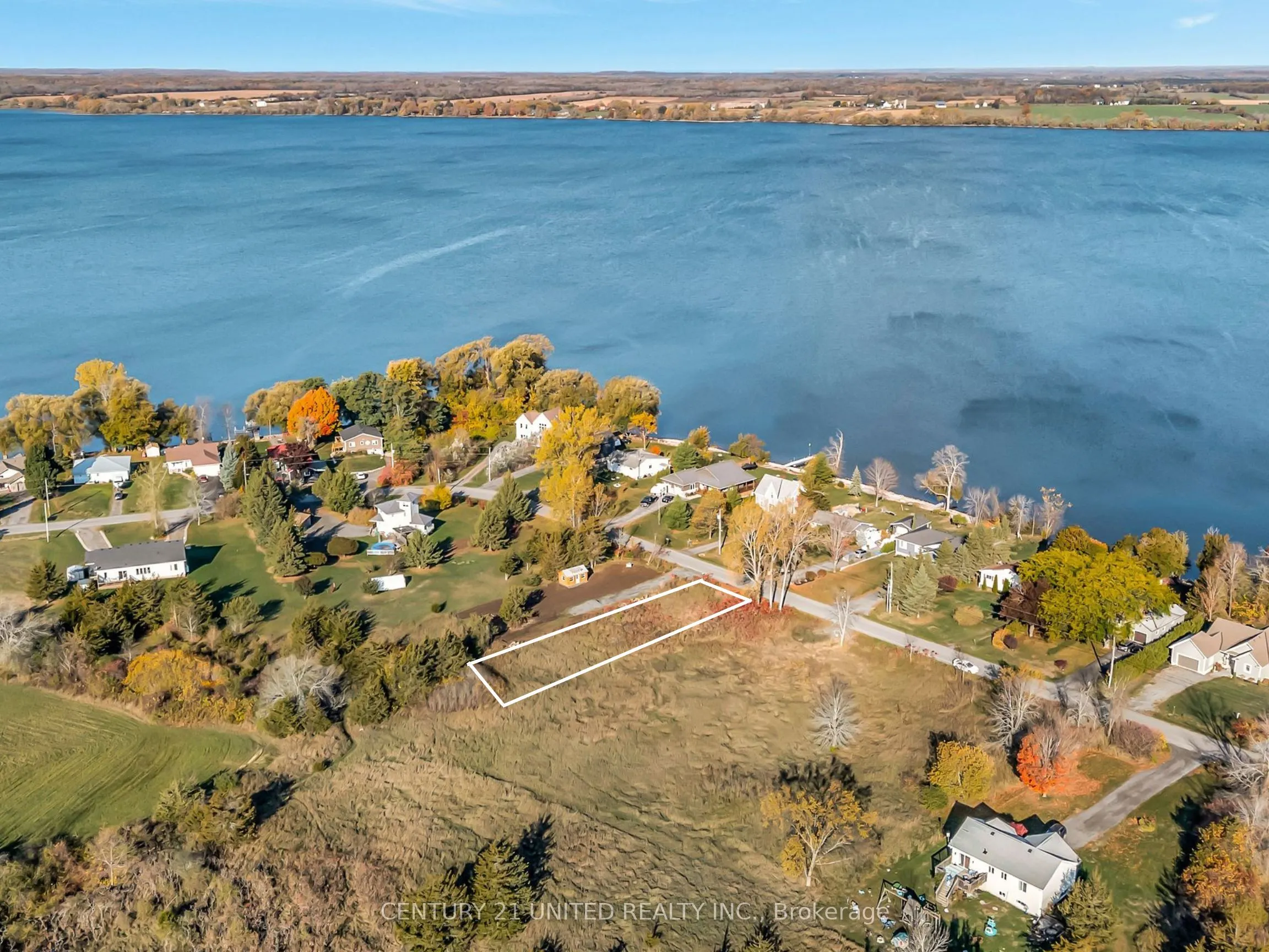 226 Prinyers Cove Crescent