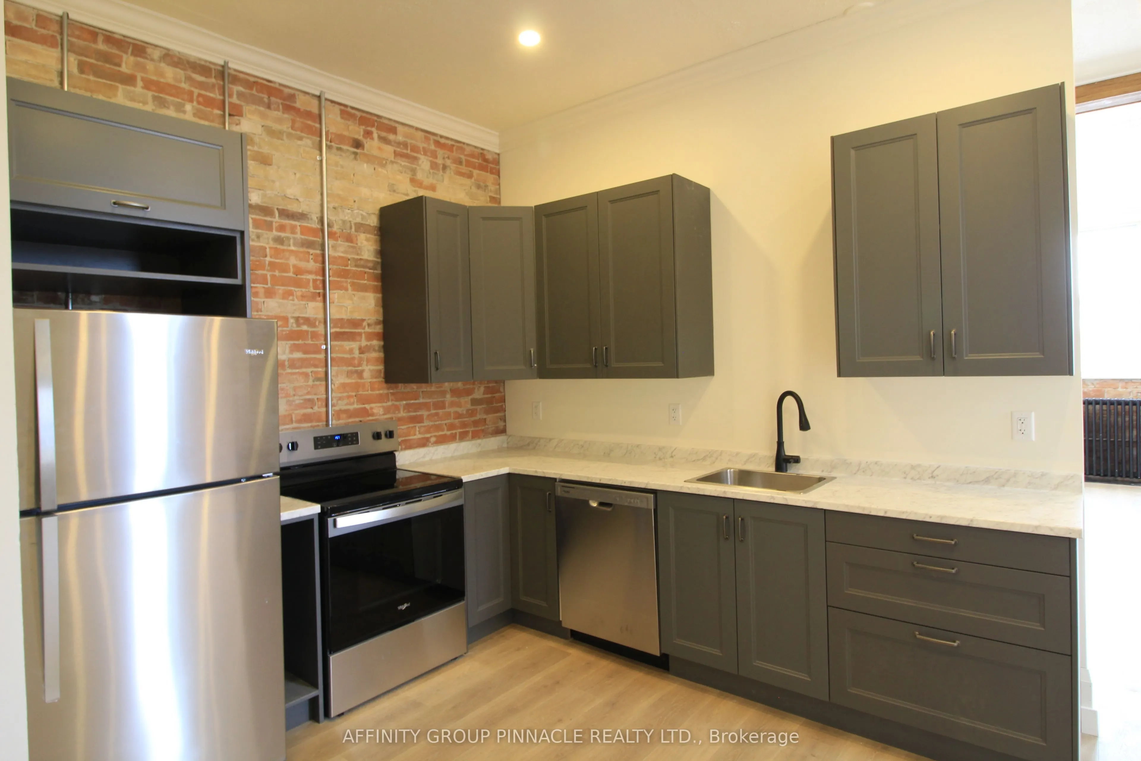 3 Cambridge Street S, #2