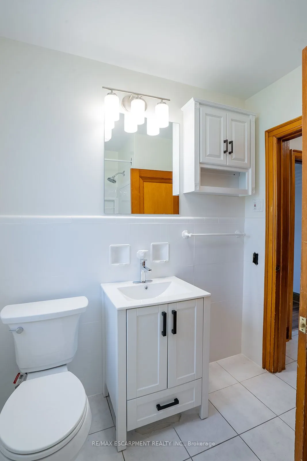 324 King Street E, #B