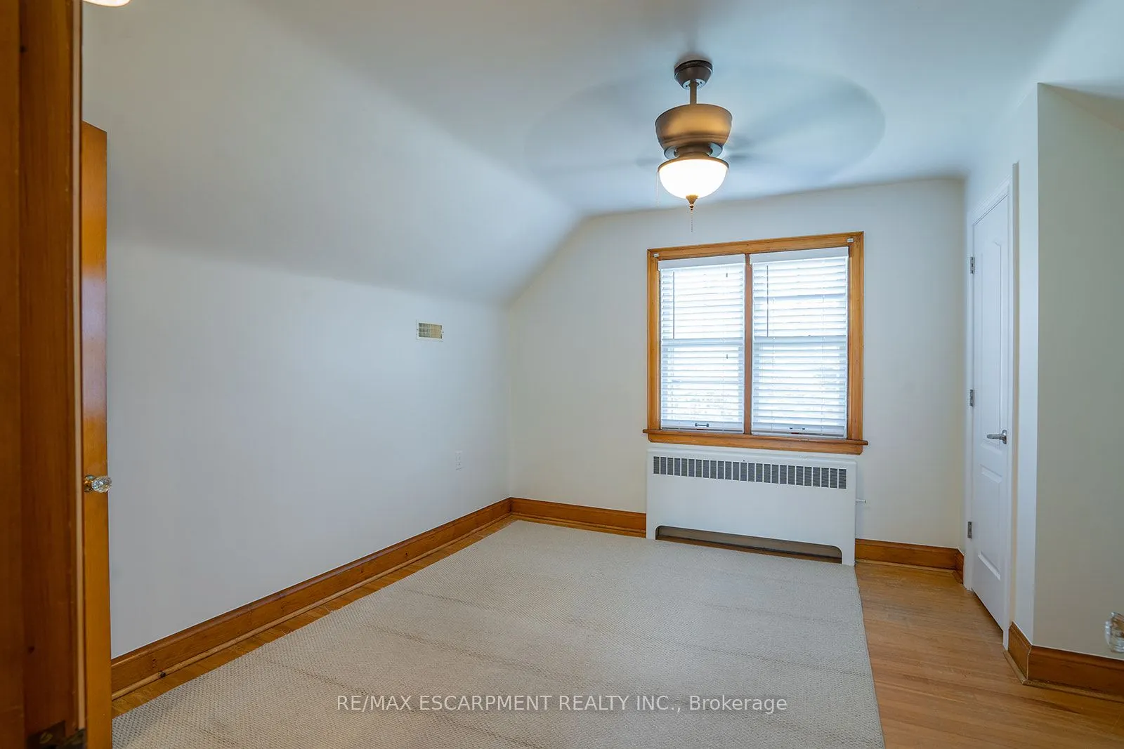 324 King Street E, #B