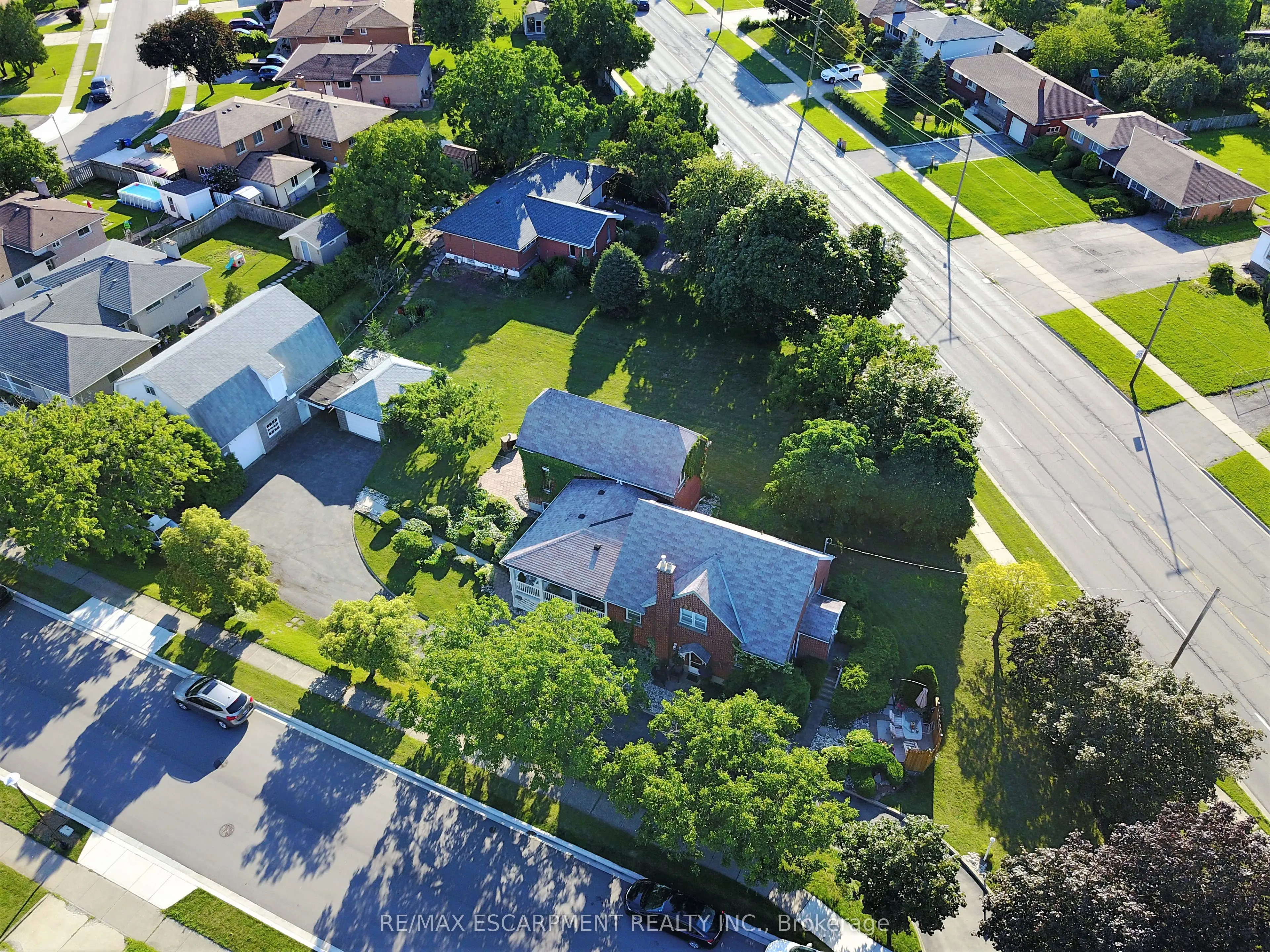 324 King Street E, #B