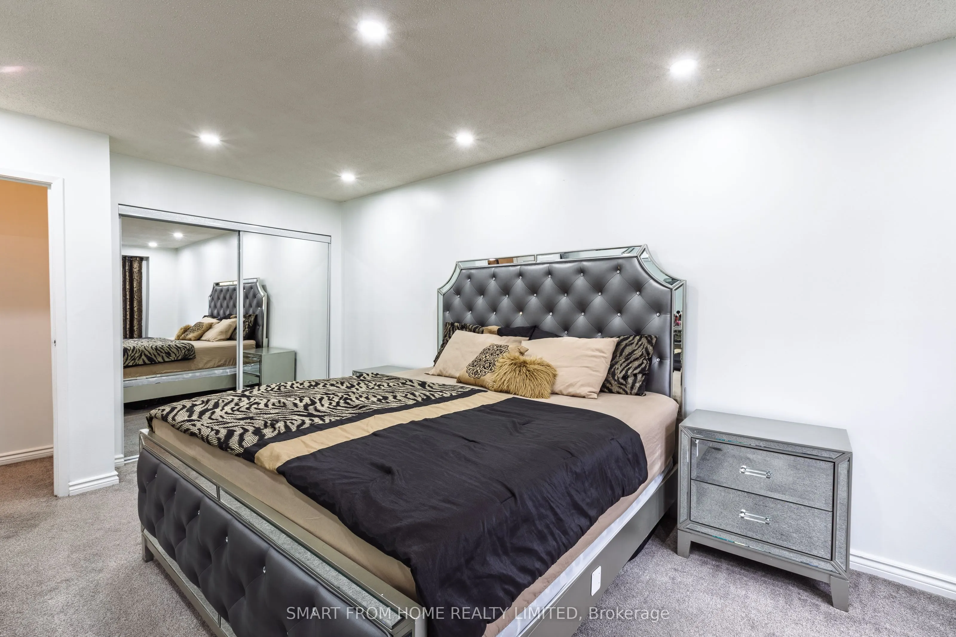 445 Pioneer Drive, #4