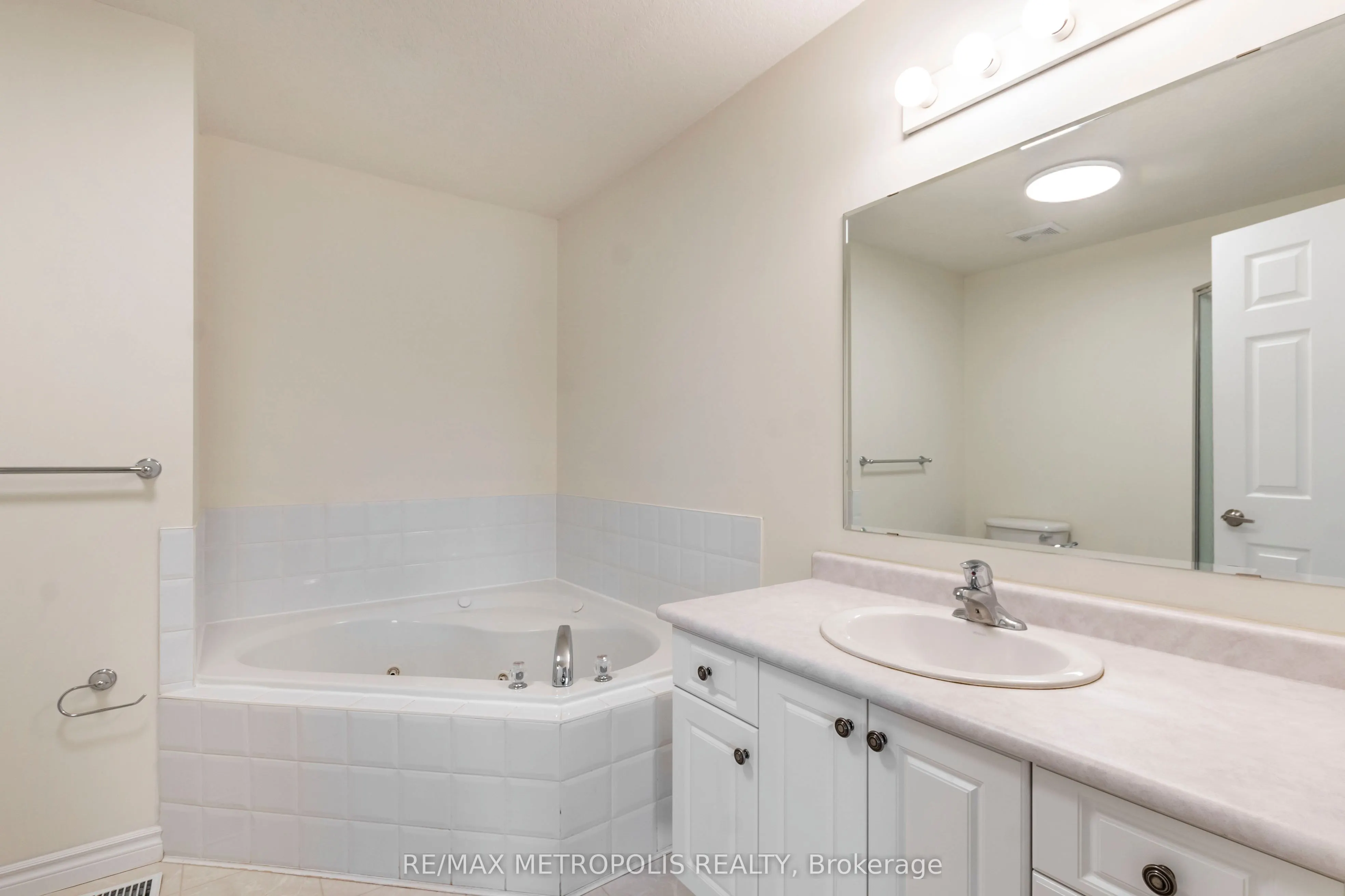 619 Wild Ginger Avenue, #C16