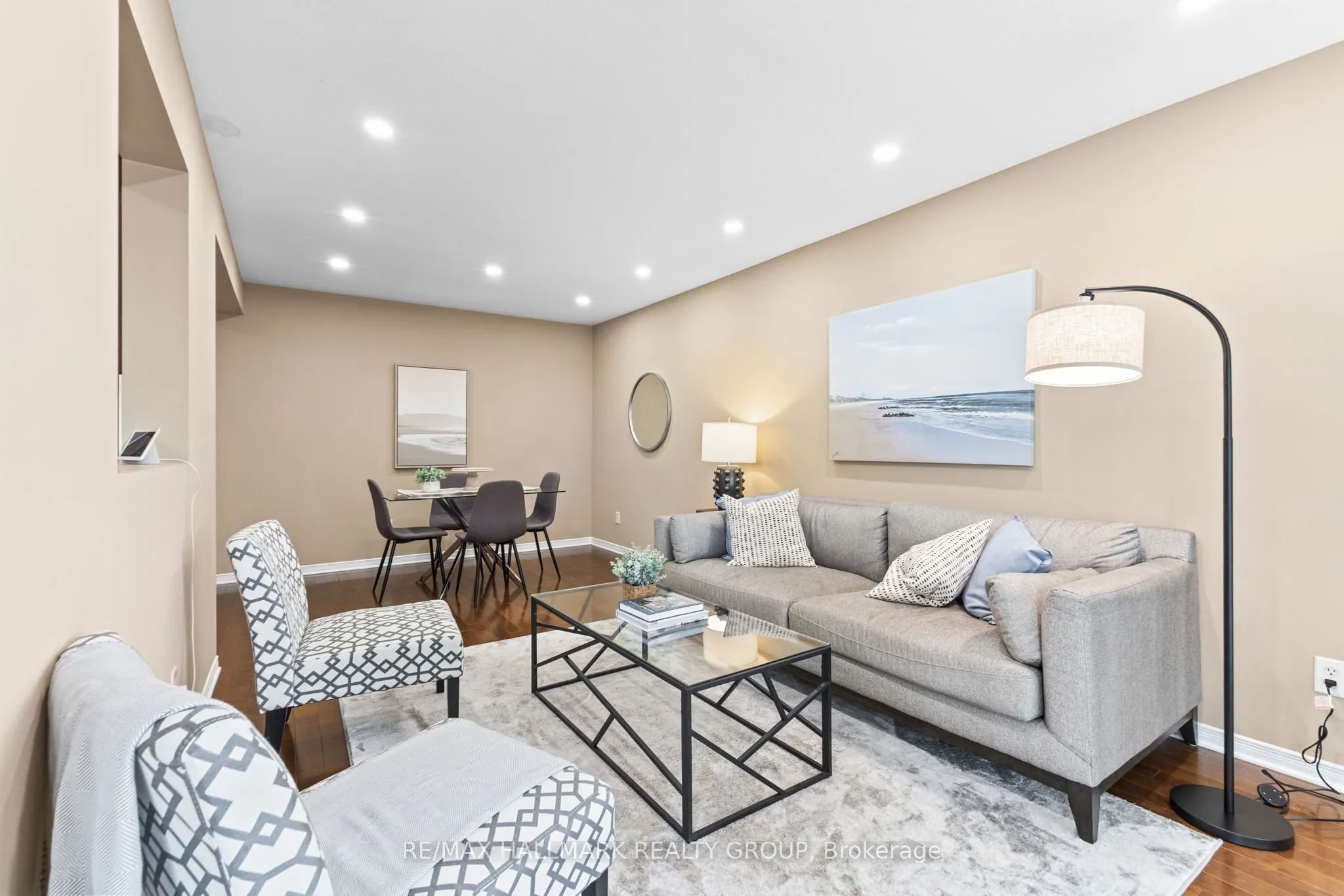 404 Wisteria Crescent