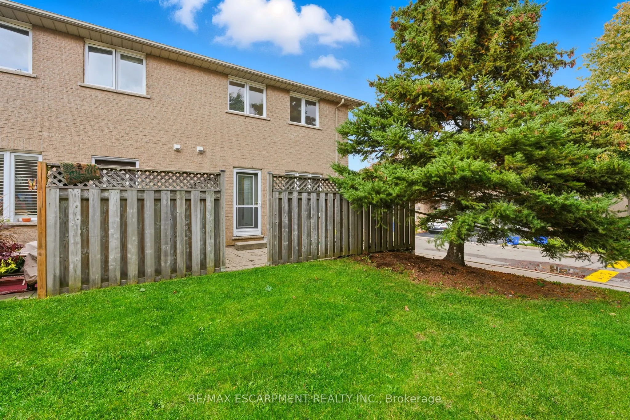 100 Vineberg Drive, #25