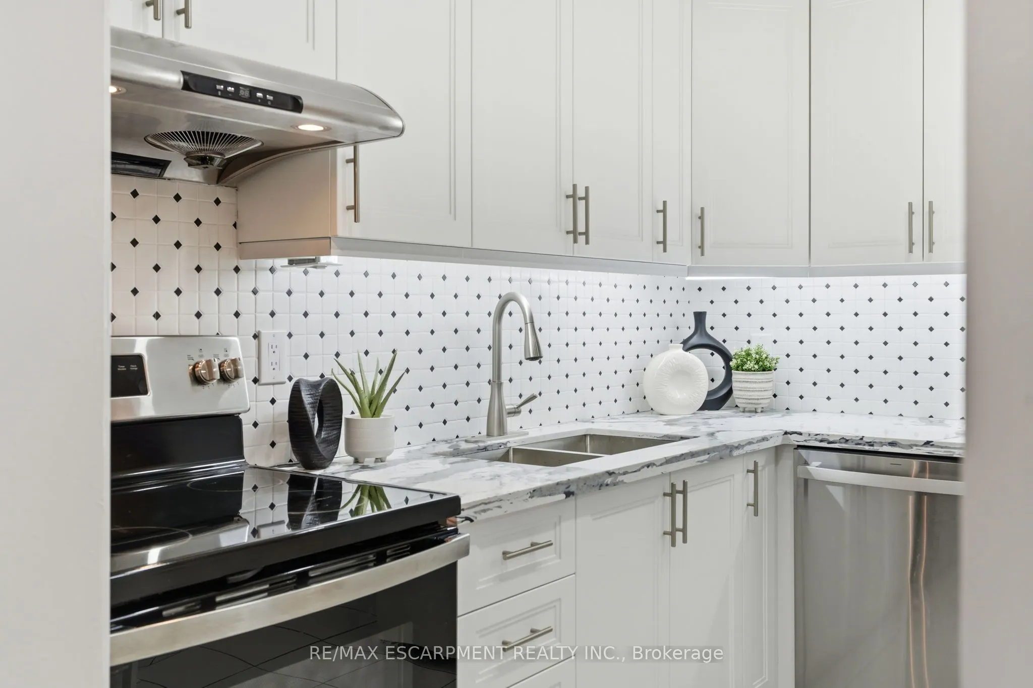 100 Vineberg Drive, #25