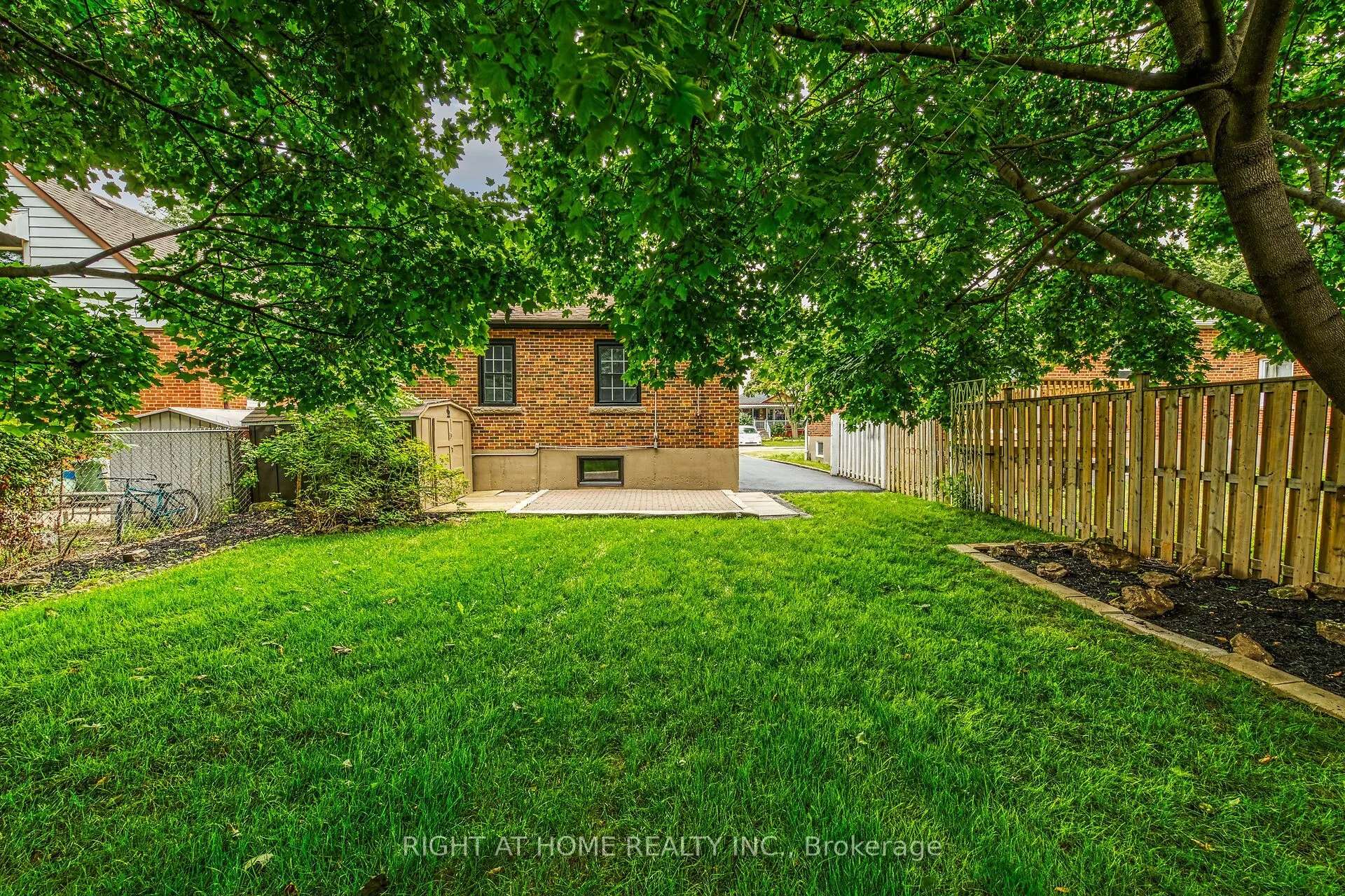 174 East 34th Street