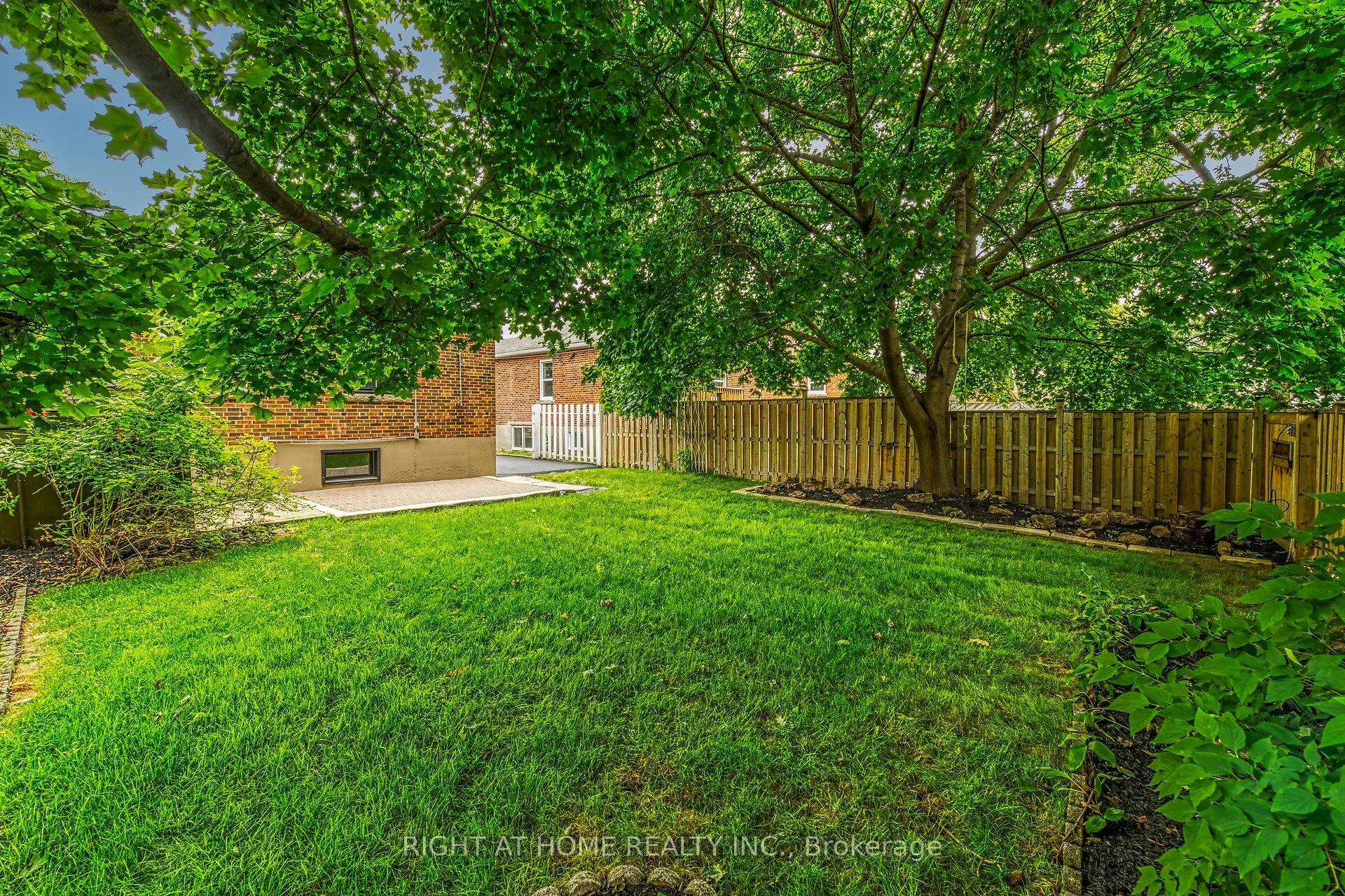 174 East 34th Street