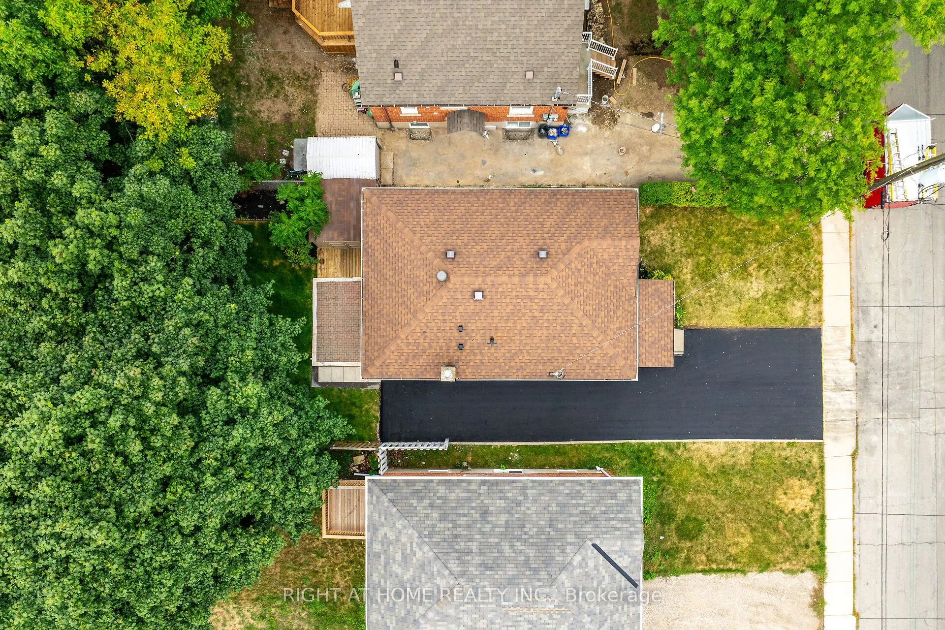 174 East 34th Street