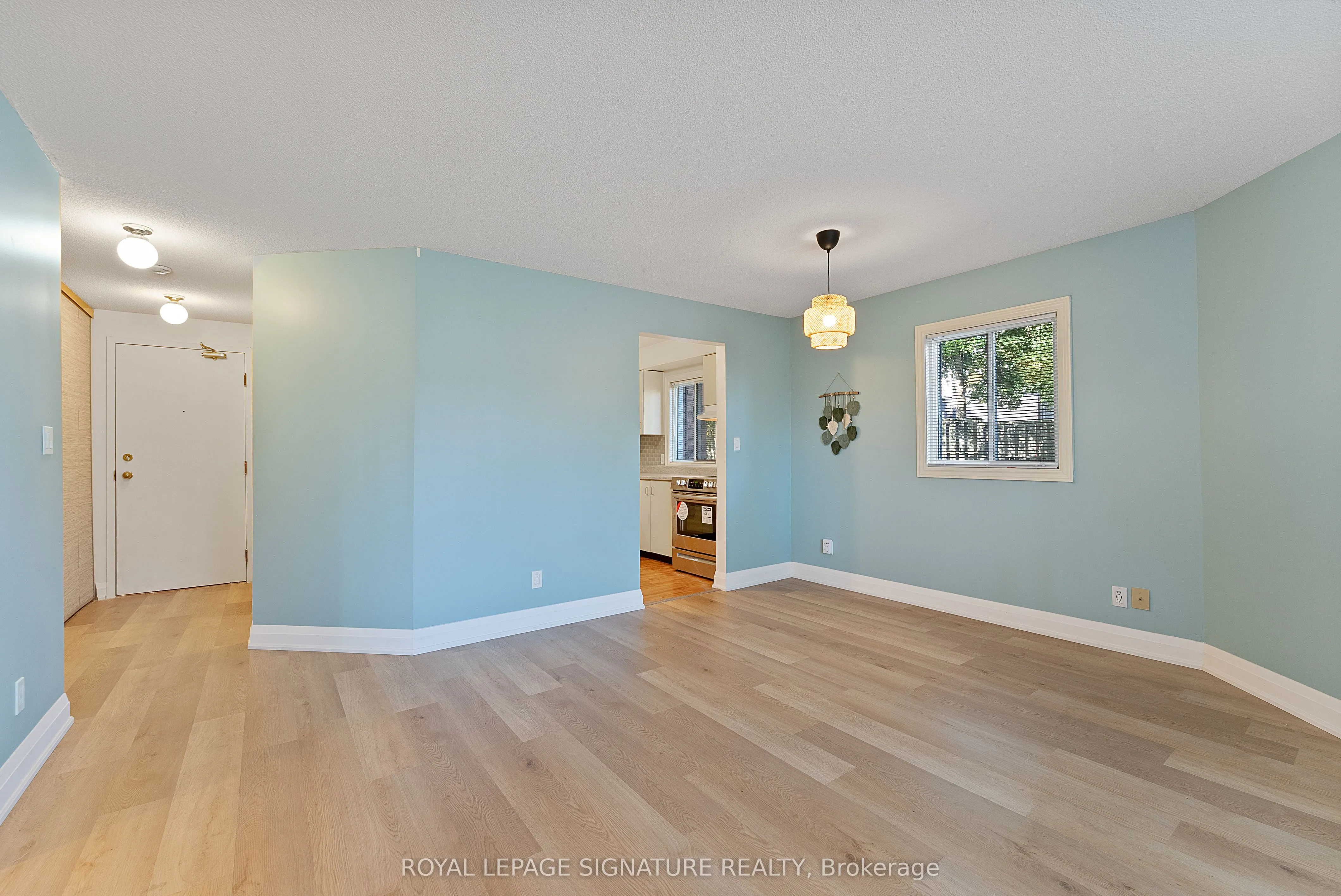 30 Hugo Crescent, #110