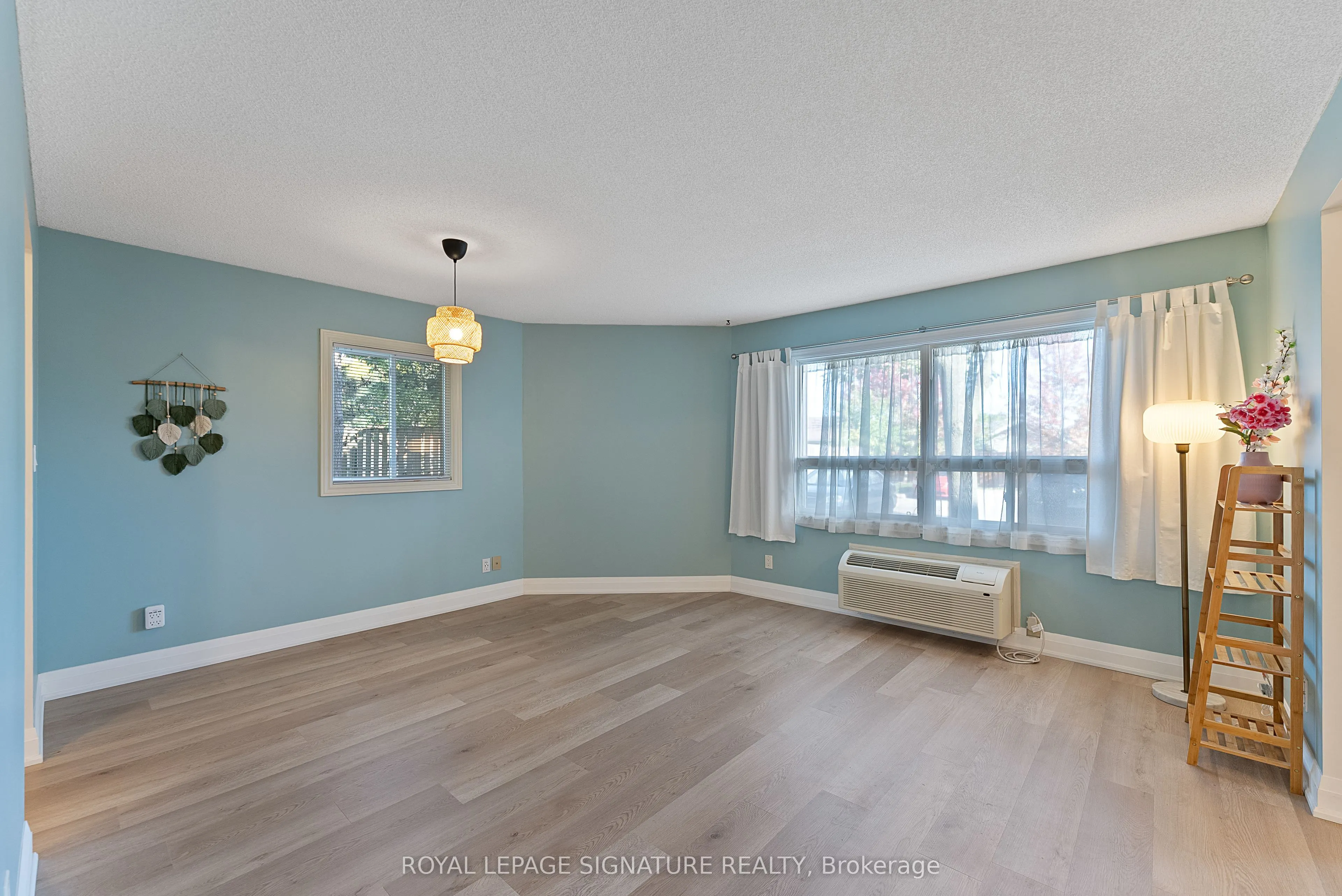 30 Hugo Crescent, #110