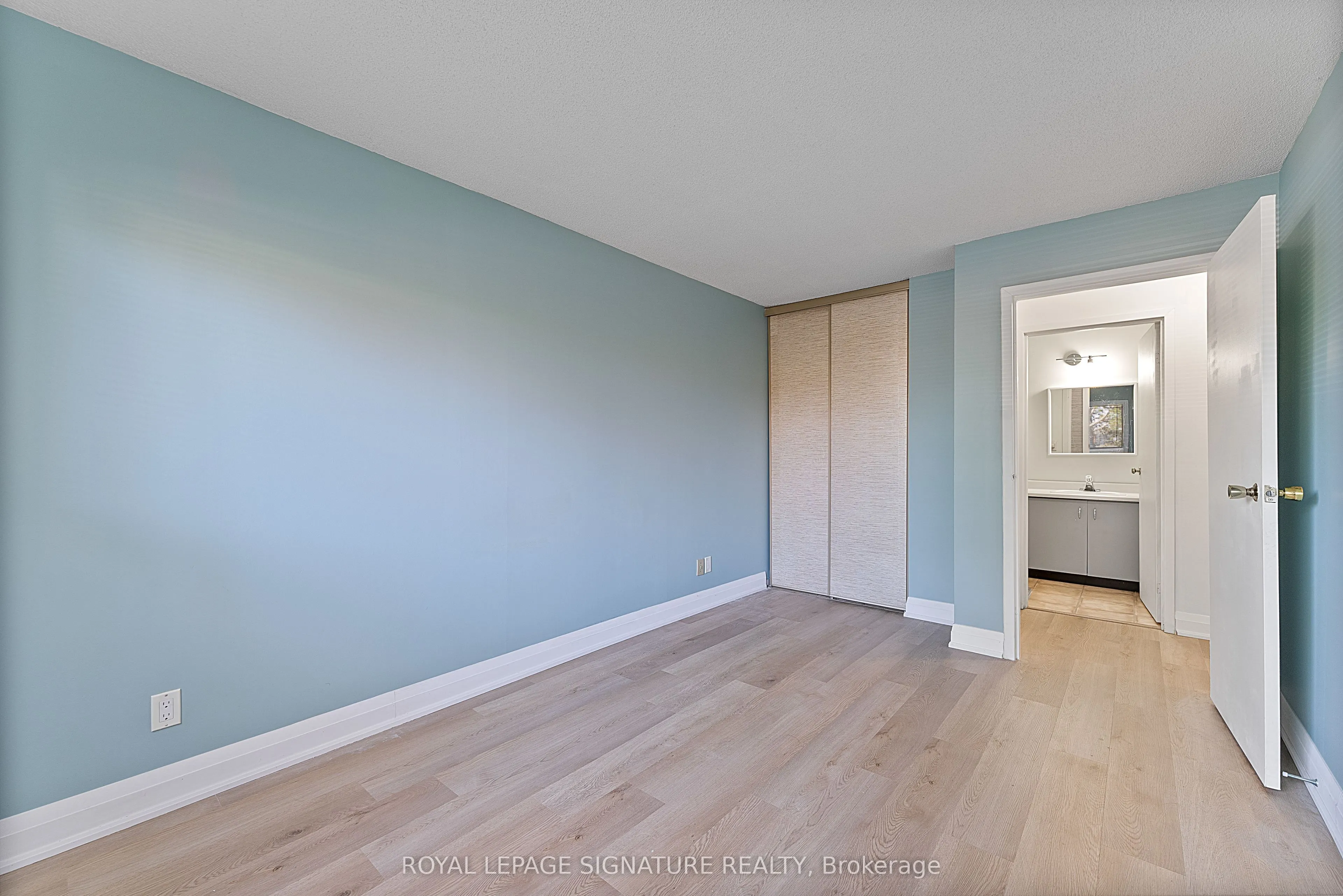 30 Hugo Crescent, #110