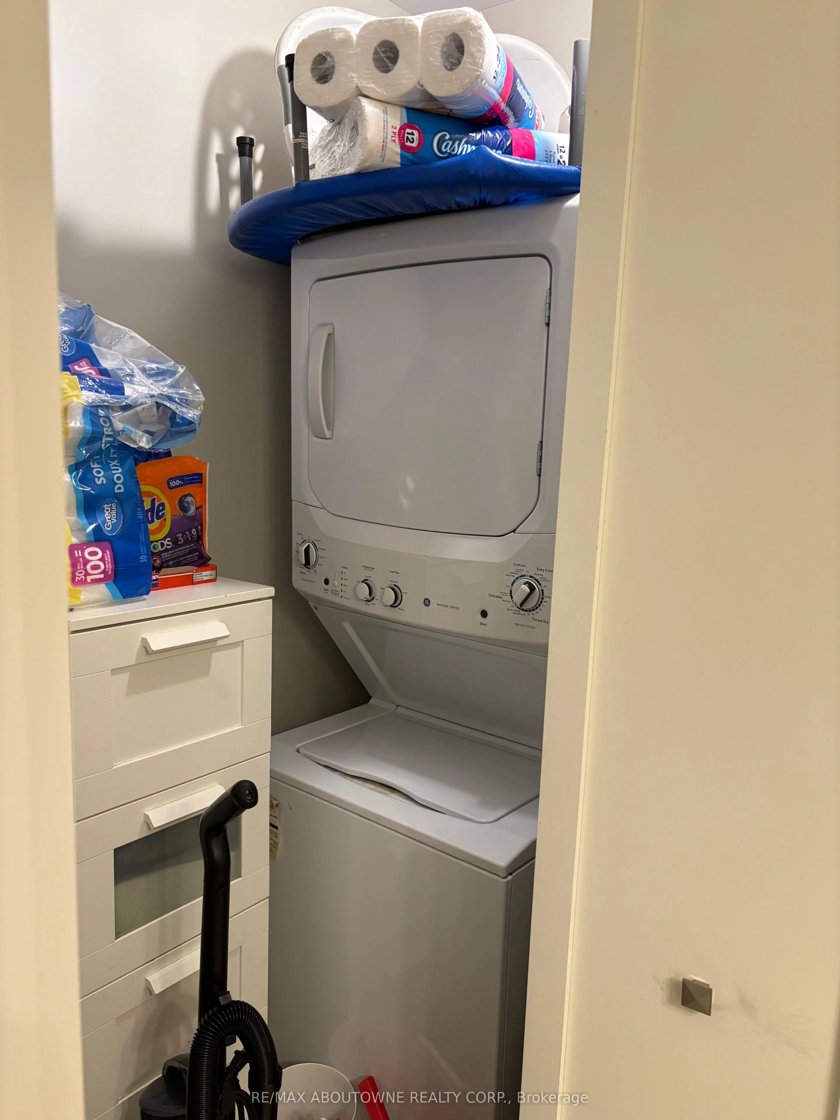 118 KING Street E, #419