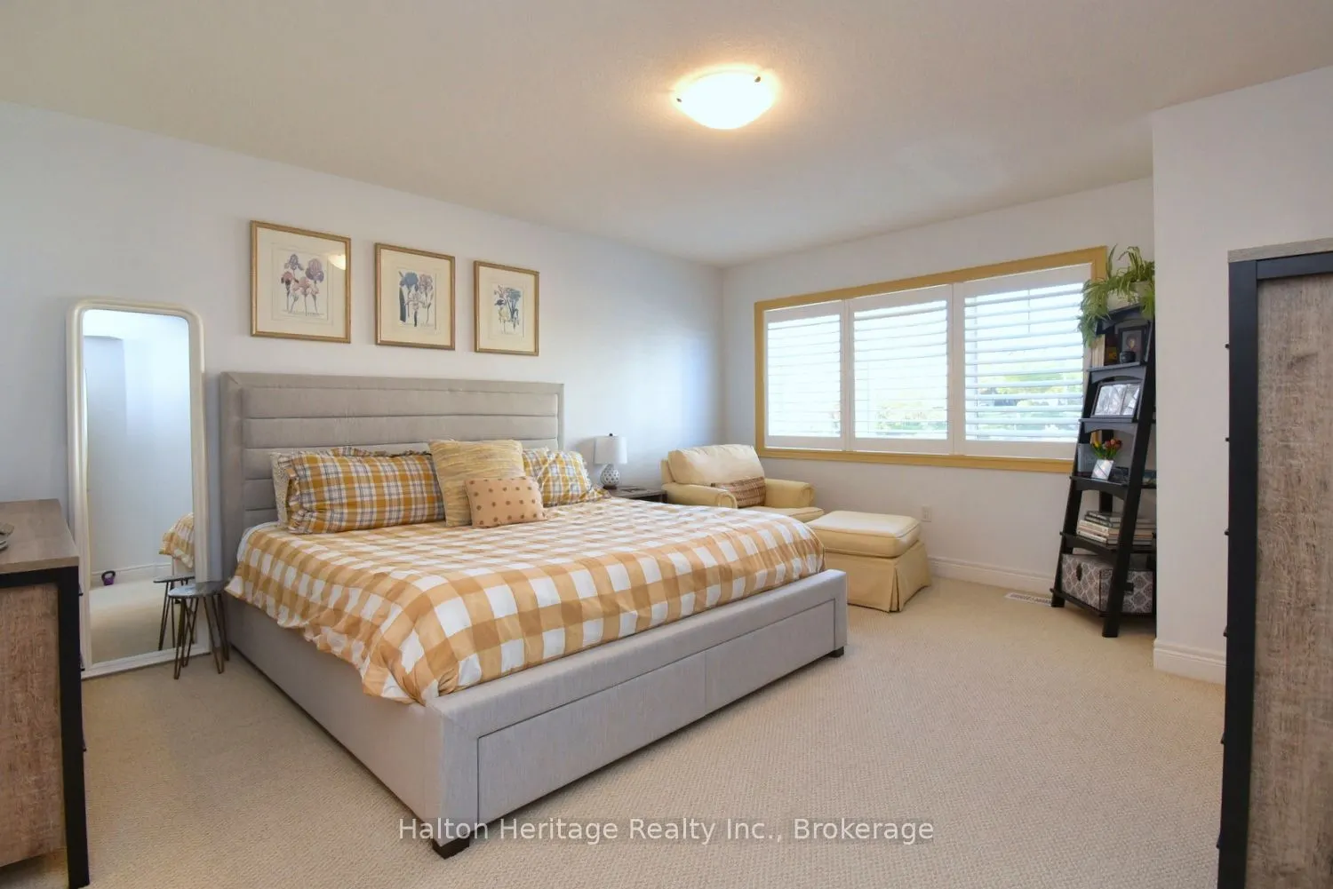 40 Hamilton Street S, #31