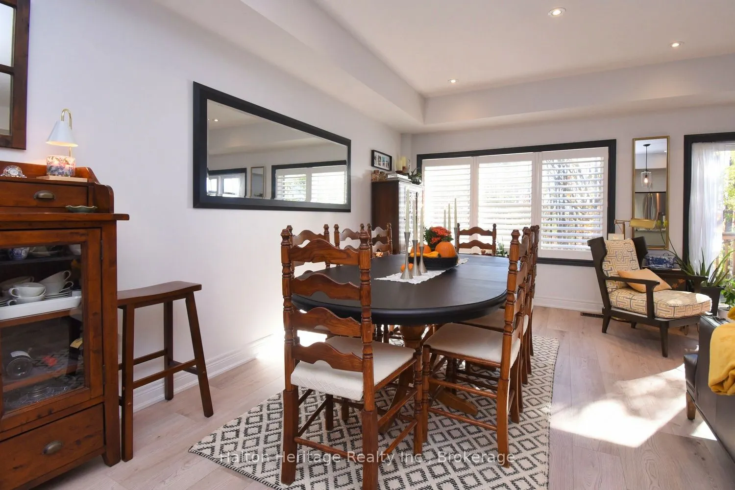 40 Hamilton Street S, #31