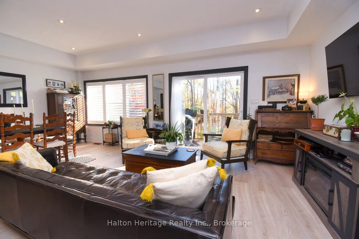 40 Hamilton Street S, #31