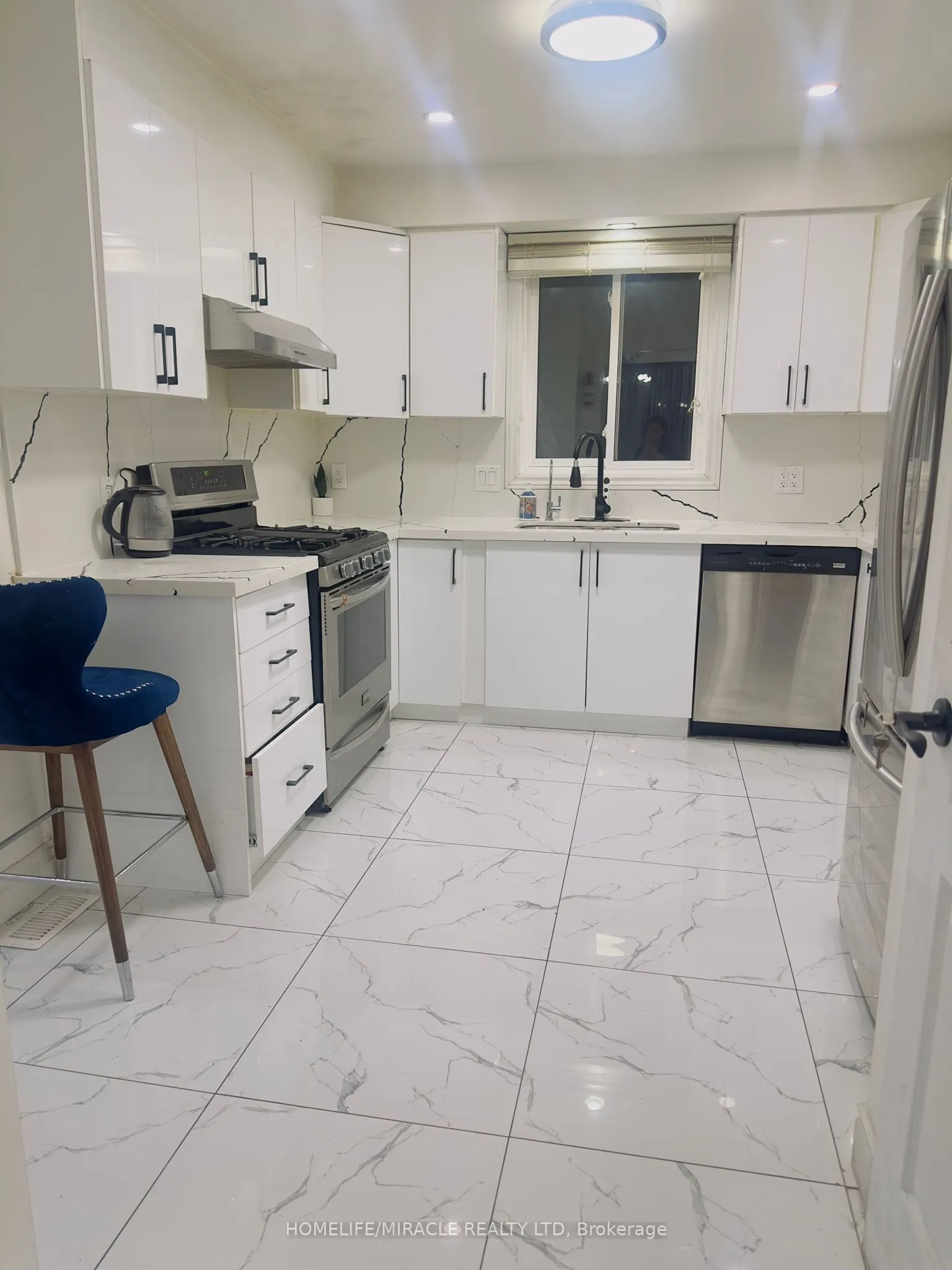 37 Juanita Drive, #Upper