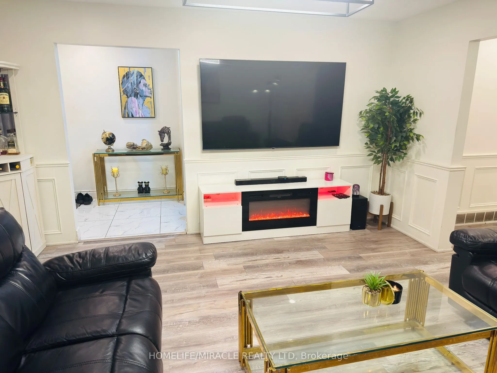 37 Juanita Drive, #Upper