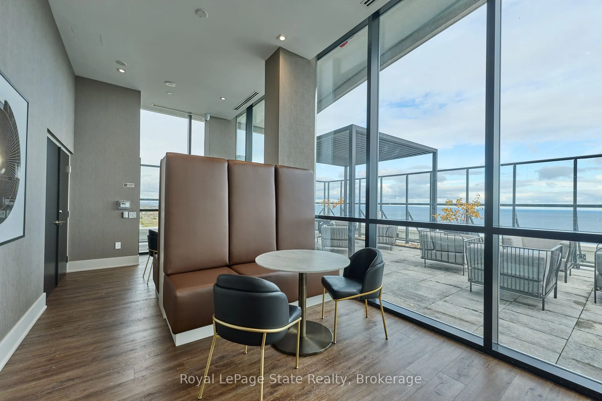 385 Winston Road, #1807